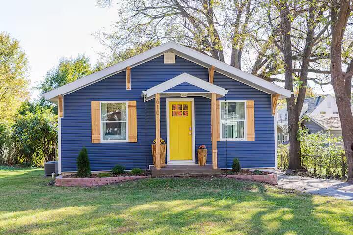 610 E Cozy Street, Springfield MO 65807