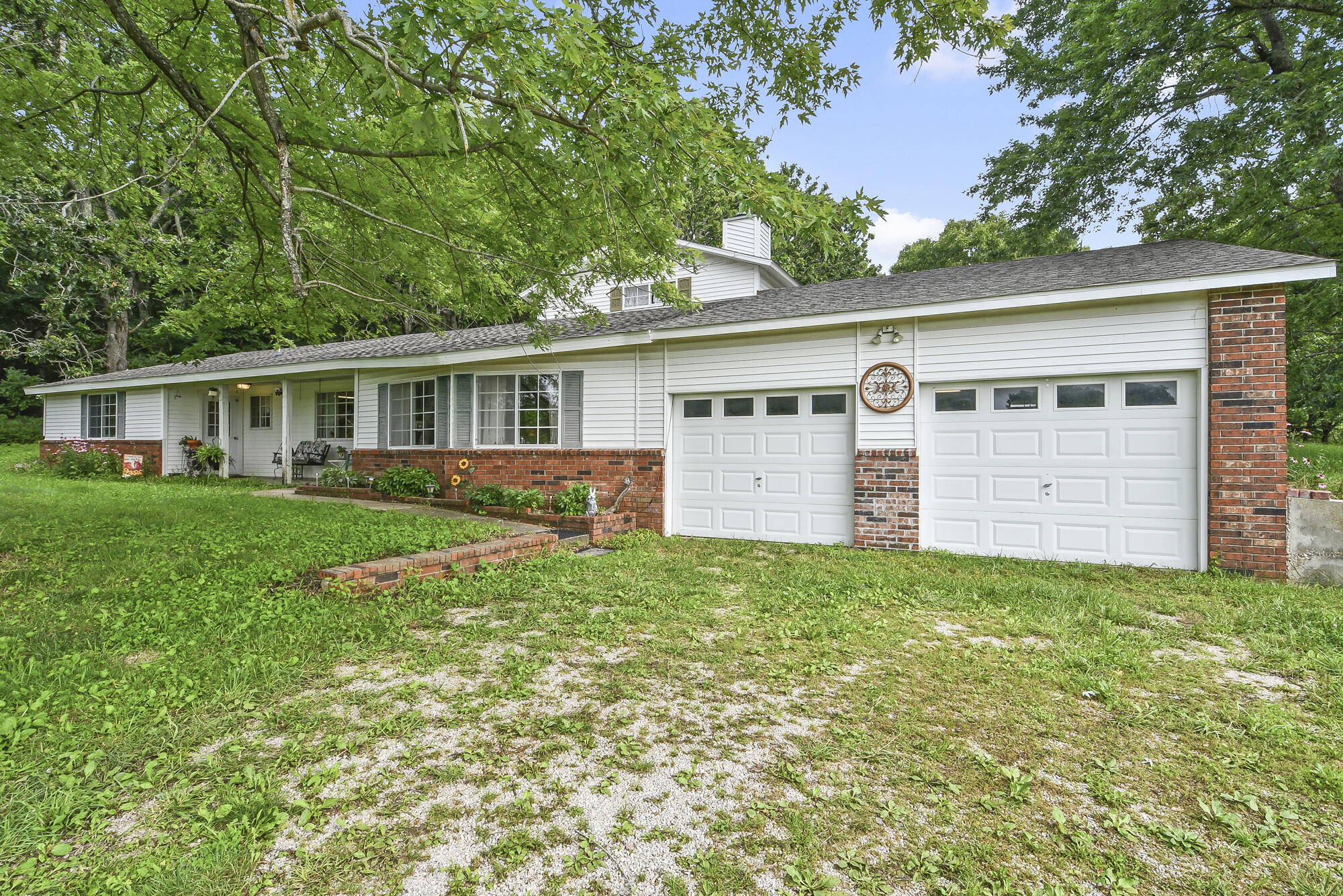 2209 State Highway Dd, Marshfield MO 65706