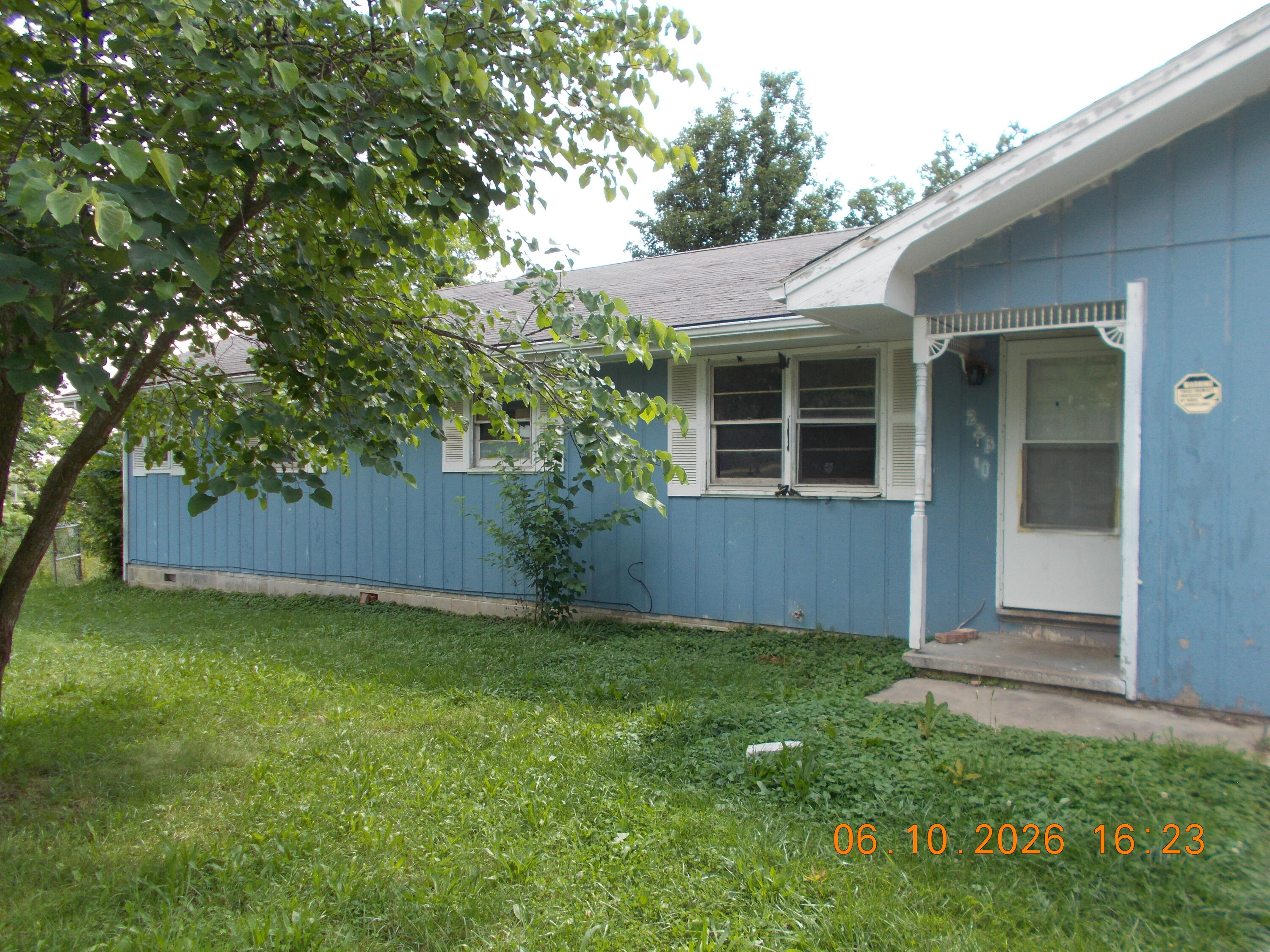 223 Tillman Street, Rogersville MO 65742