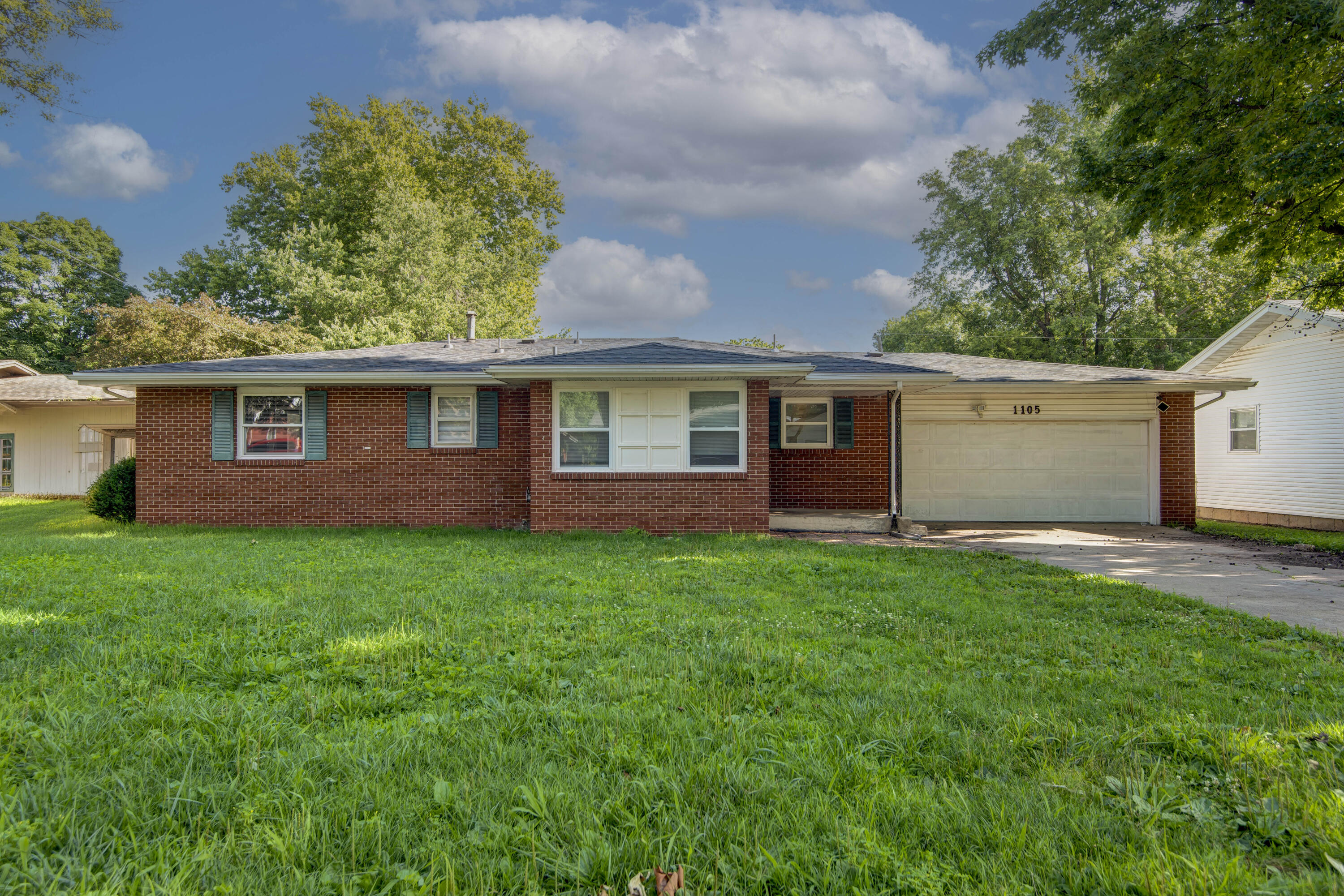 1105 E Edgewood Street, Springfield MO 65807