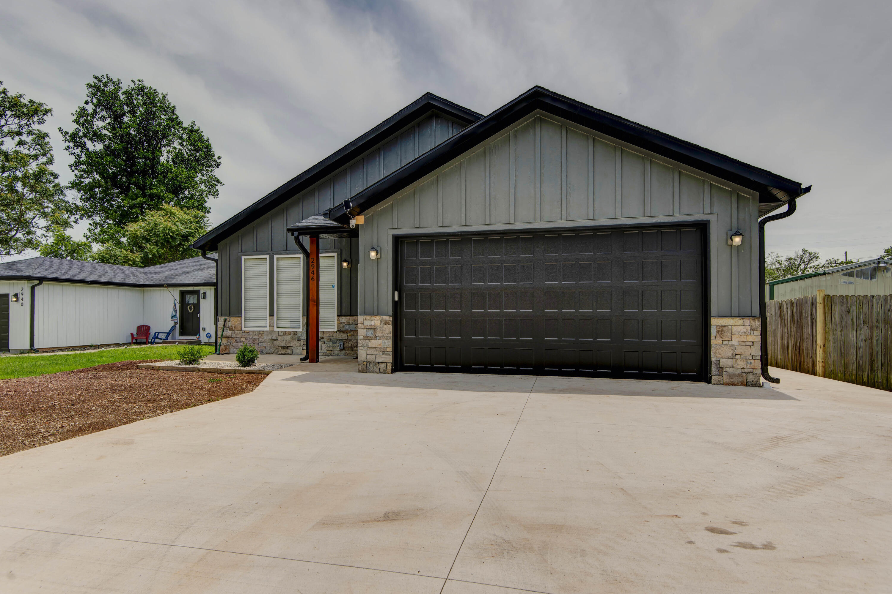 2946 W Olive Street, Springfield MO 65802