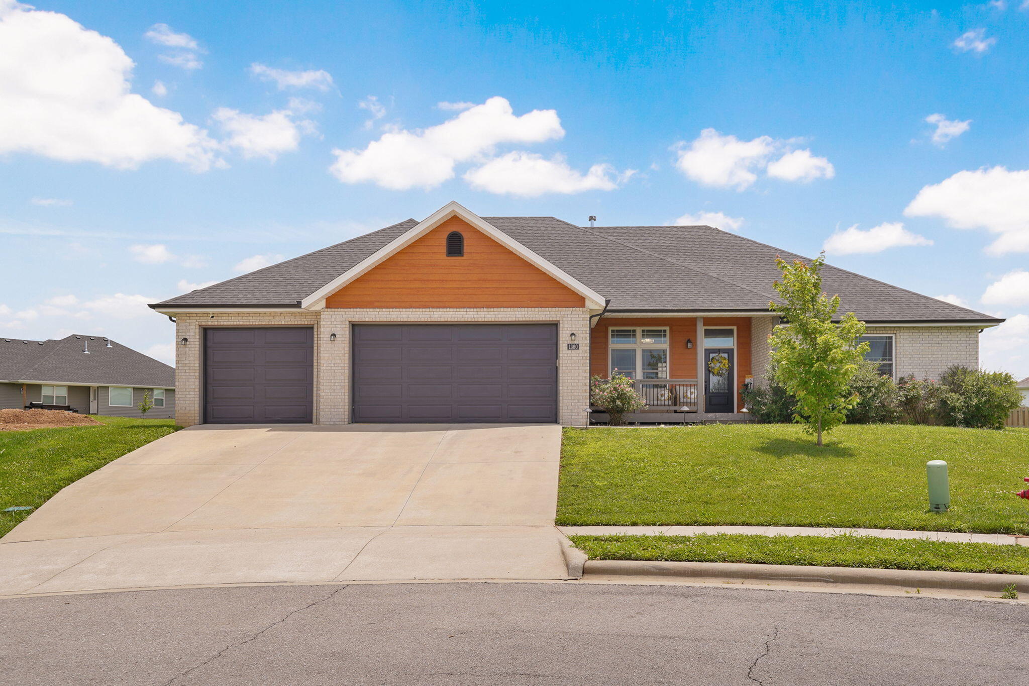 1360 N Rainbow Court, Nixa MO 65714