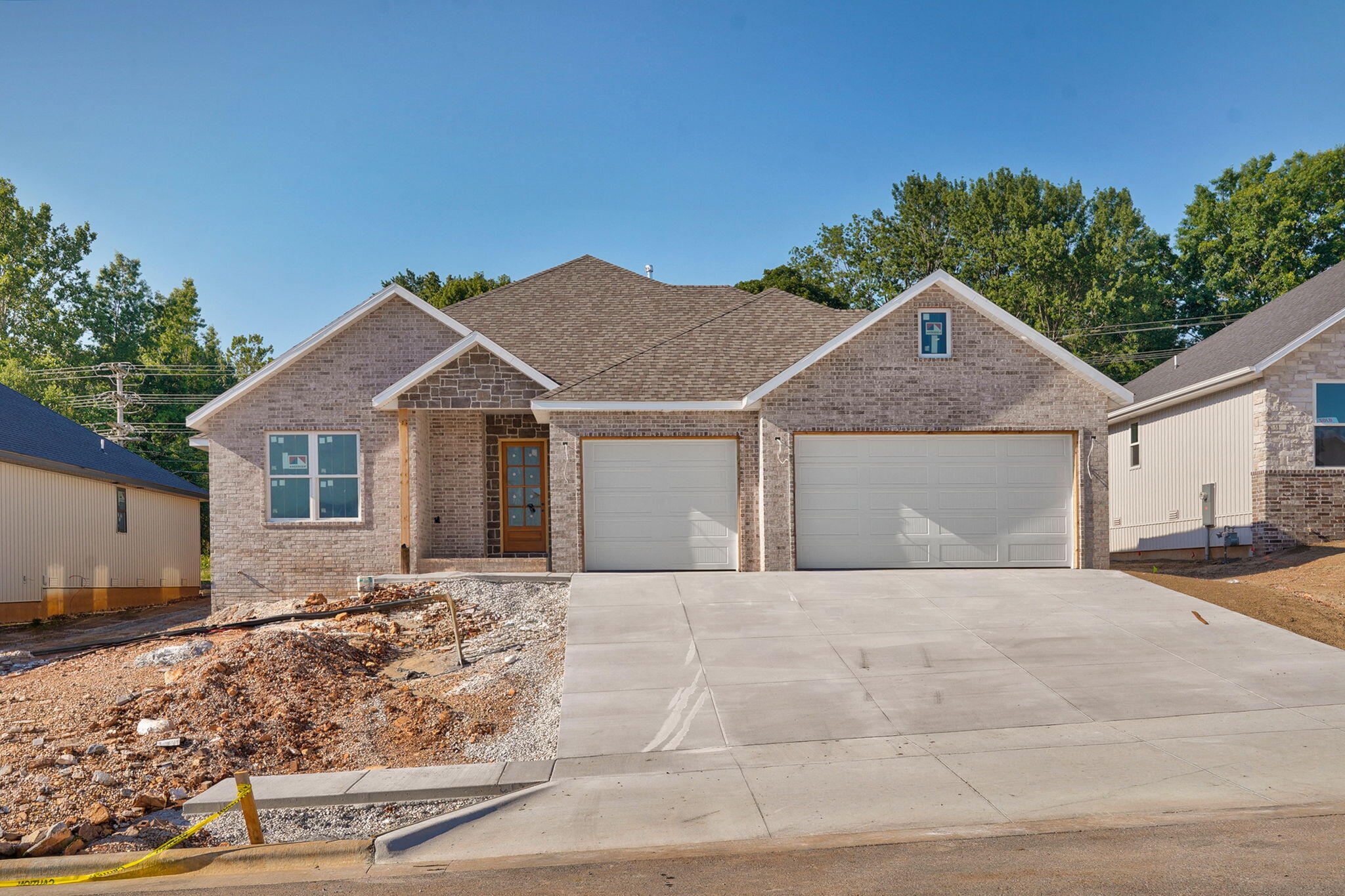 2950 W Marty Street, Springfield MO 65810