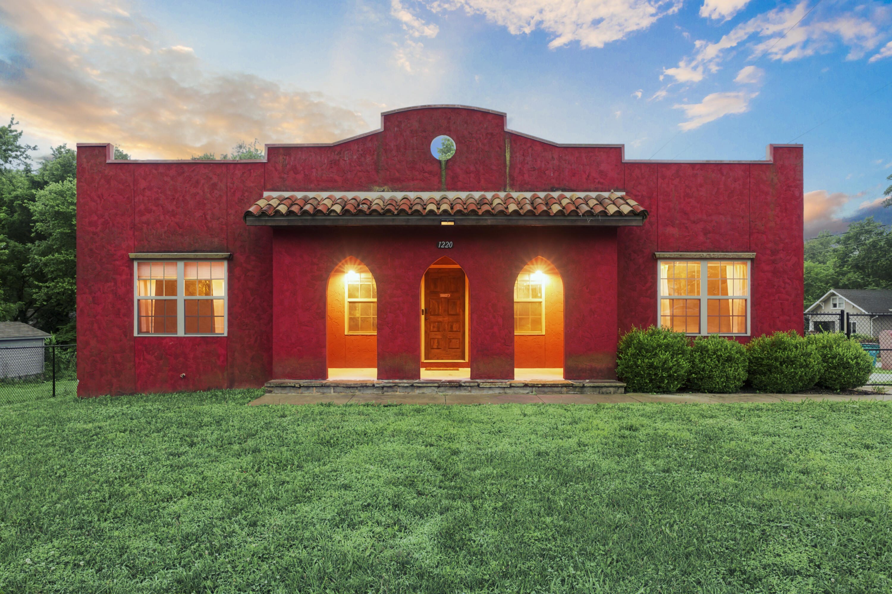 1220 W Mount Vernon Street, Springfield MO 65806