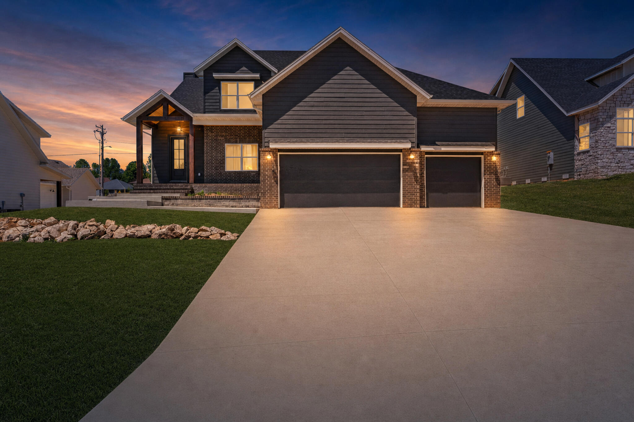2051 E Will St., Republic MO 65738