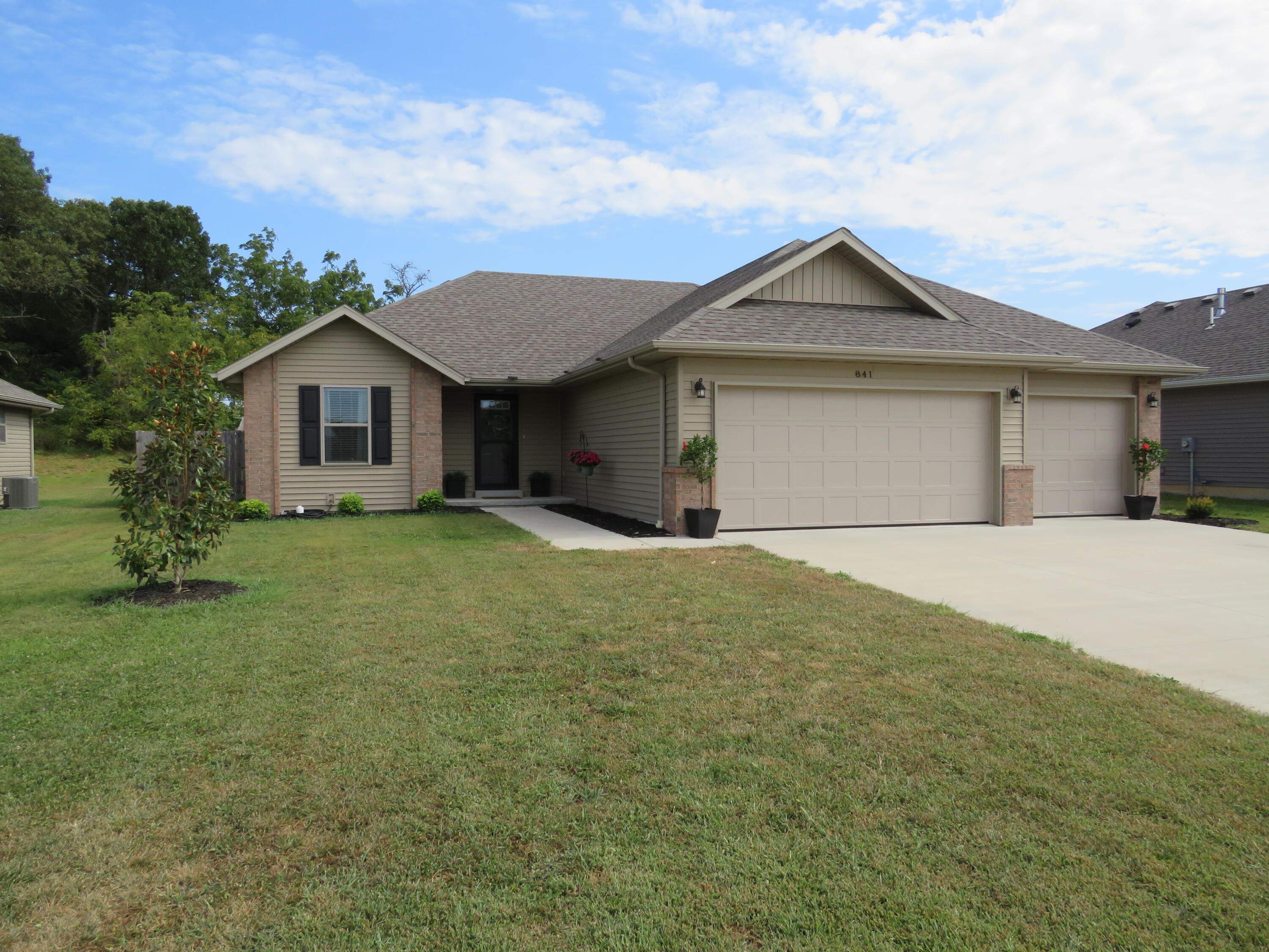 841 Jefferson Street, Rogersville MO 65742