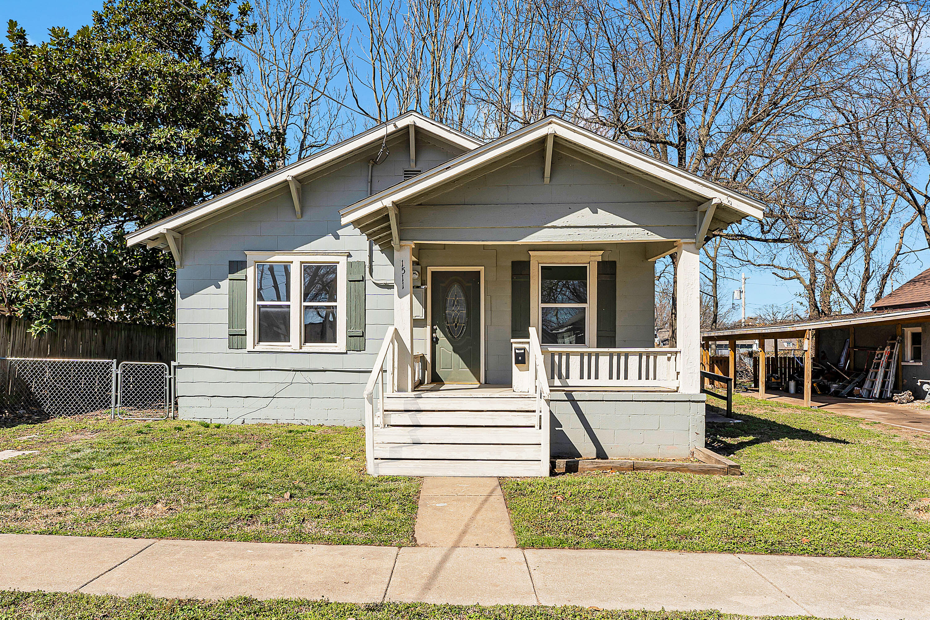1511 N Lyon Avenue, Springfield MO 65803