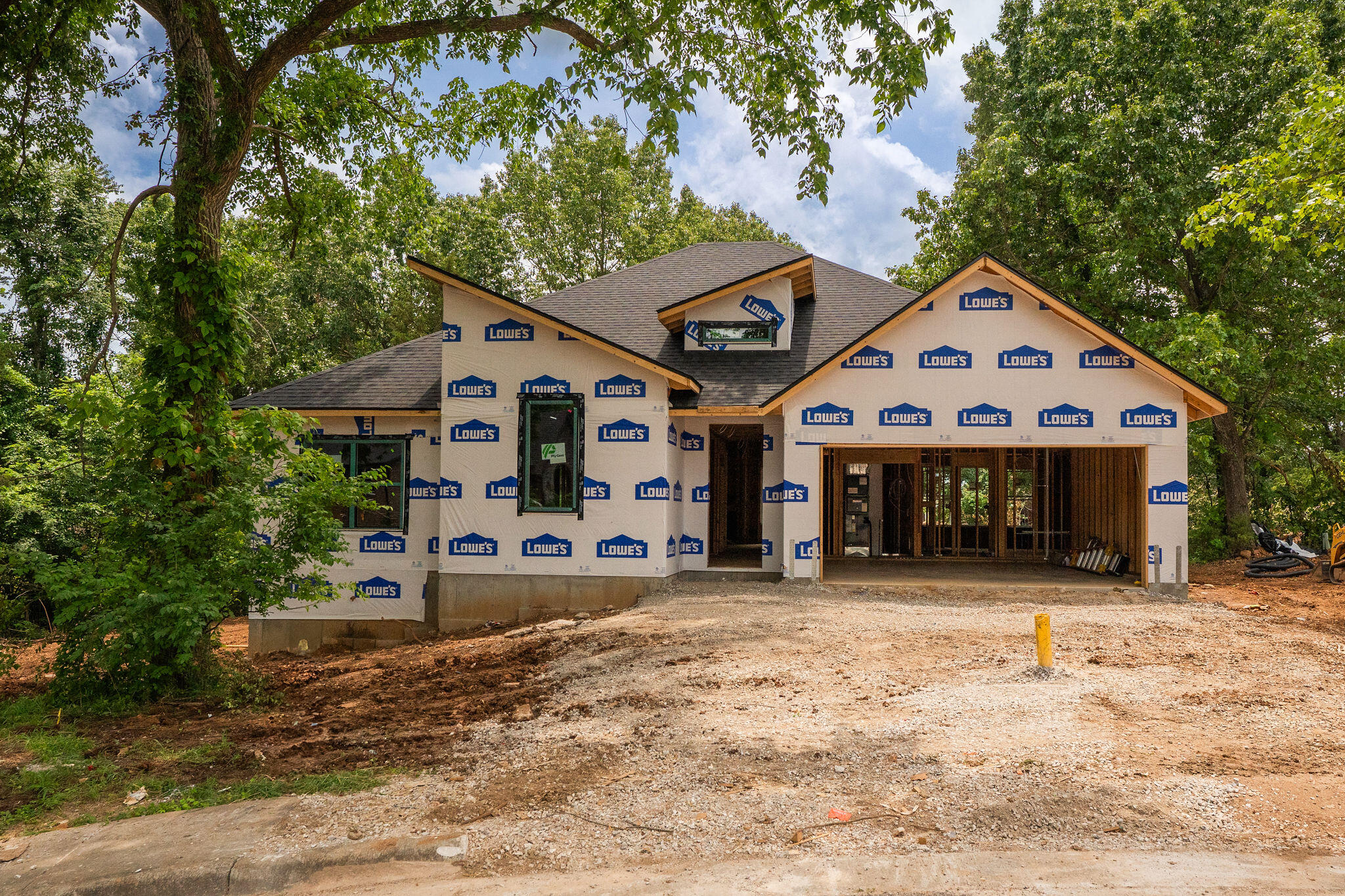 1222 W Rainey Street, Ozark MO 65721