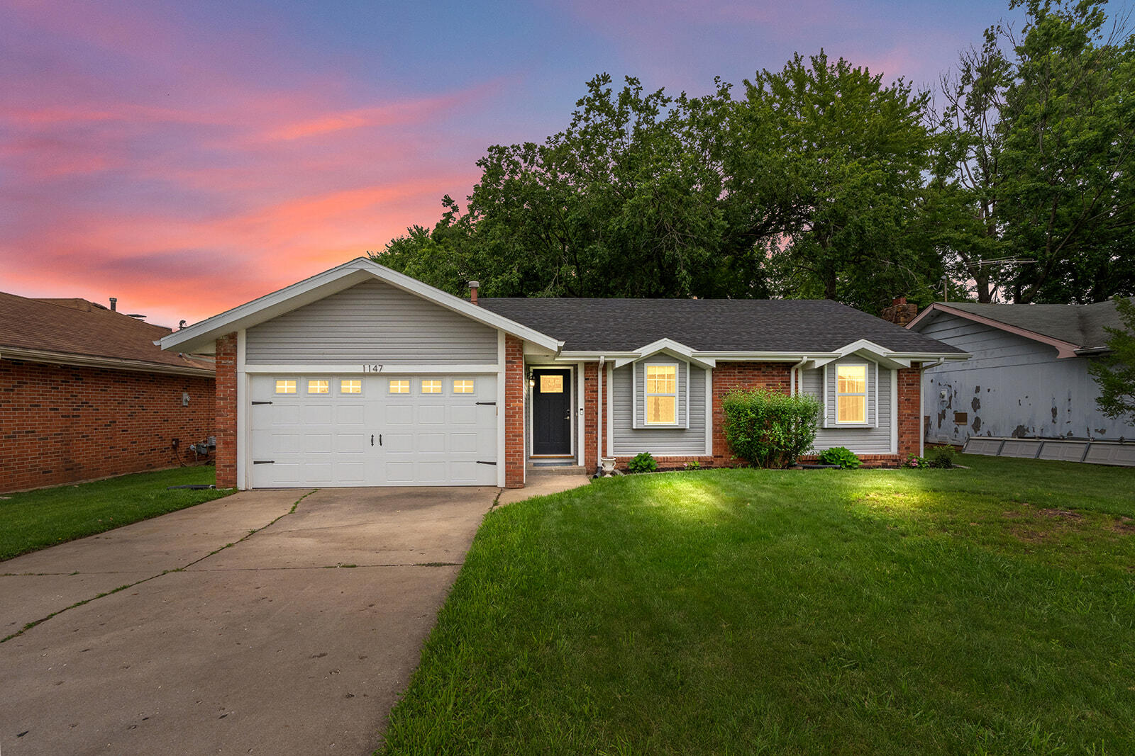 1147 E Cambridge Street, Springfield MO 65807