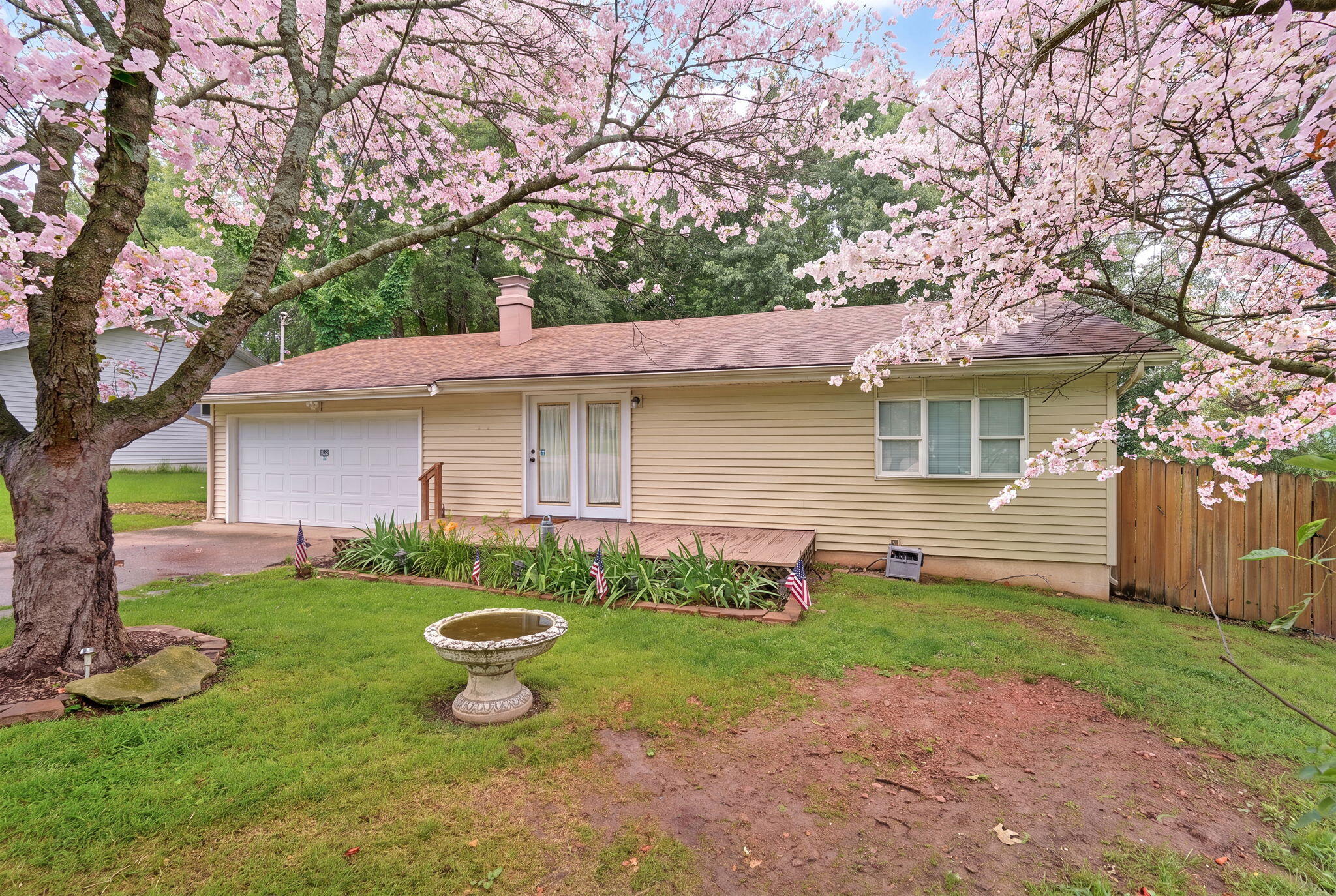 2653 E Cragmont Street, Springfield MO 65804