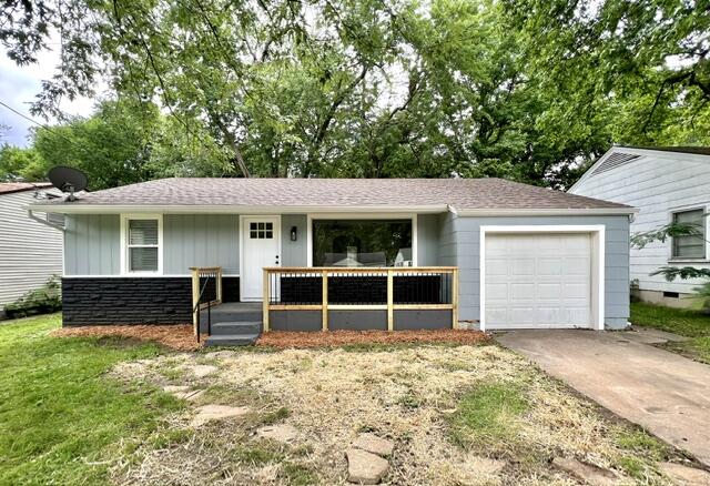 1607 N Kentwood Avenue, Springfield MO 65803