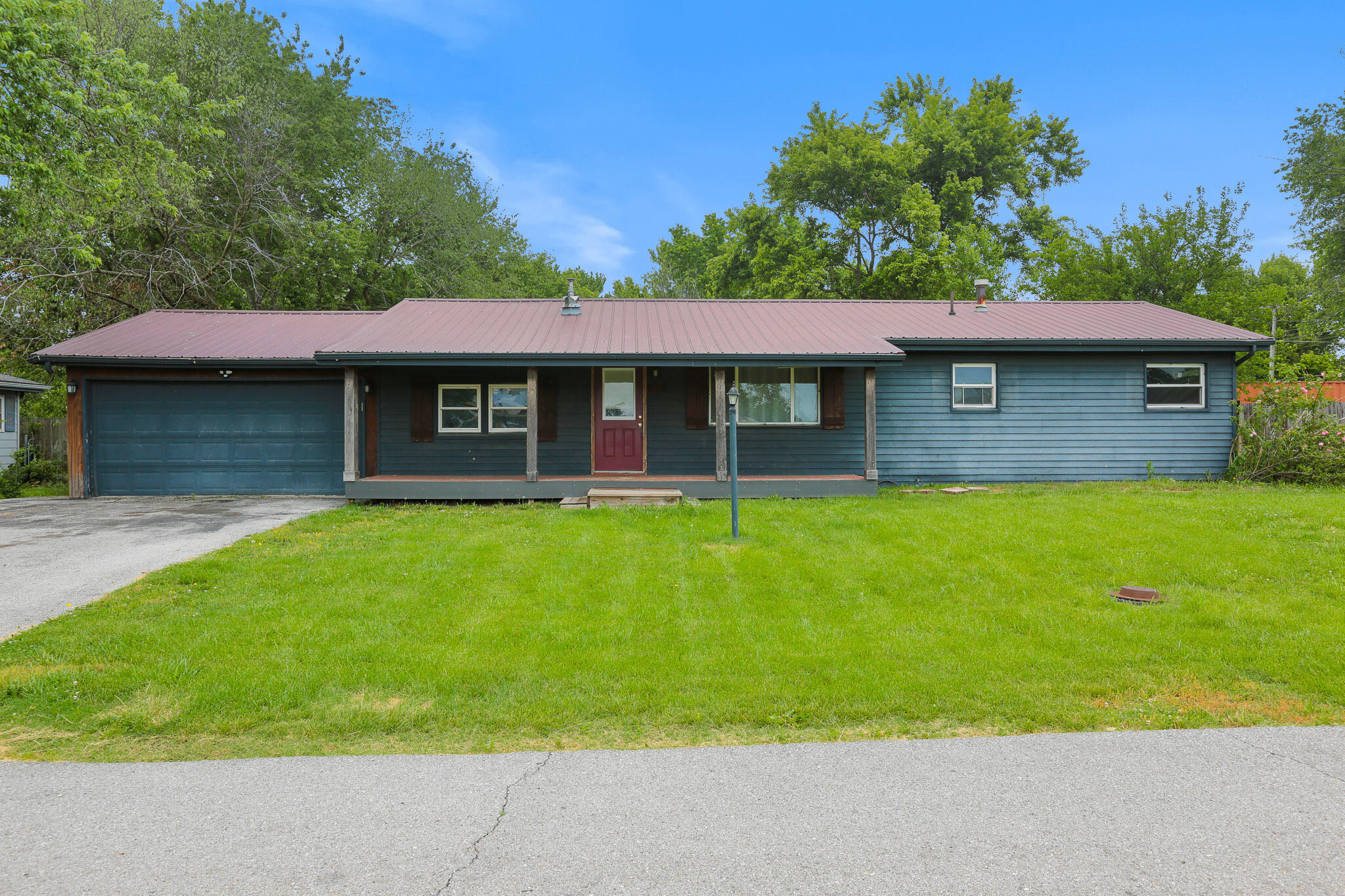 304 Jackson Street, Rogersville MO 65742
