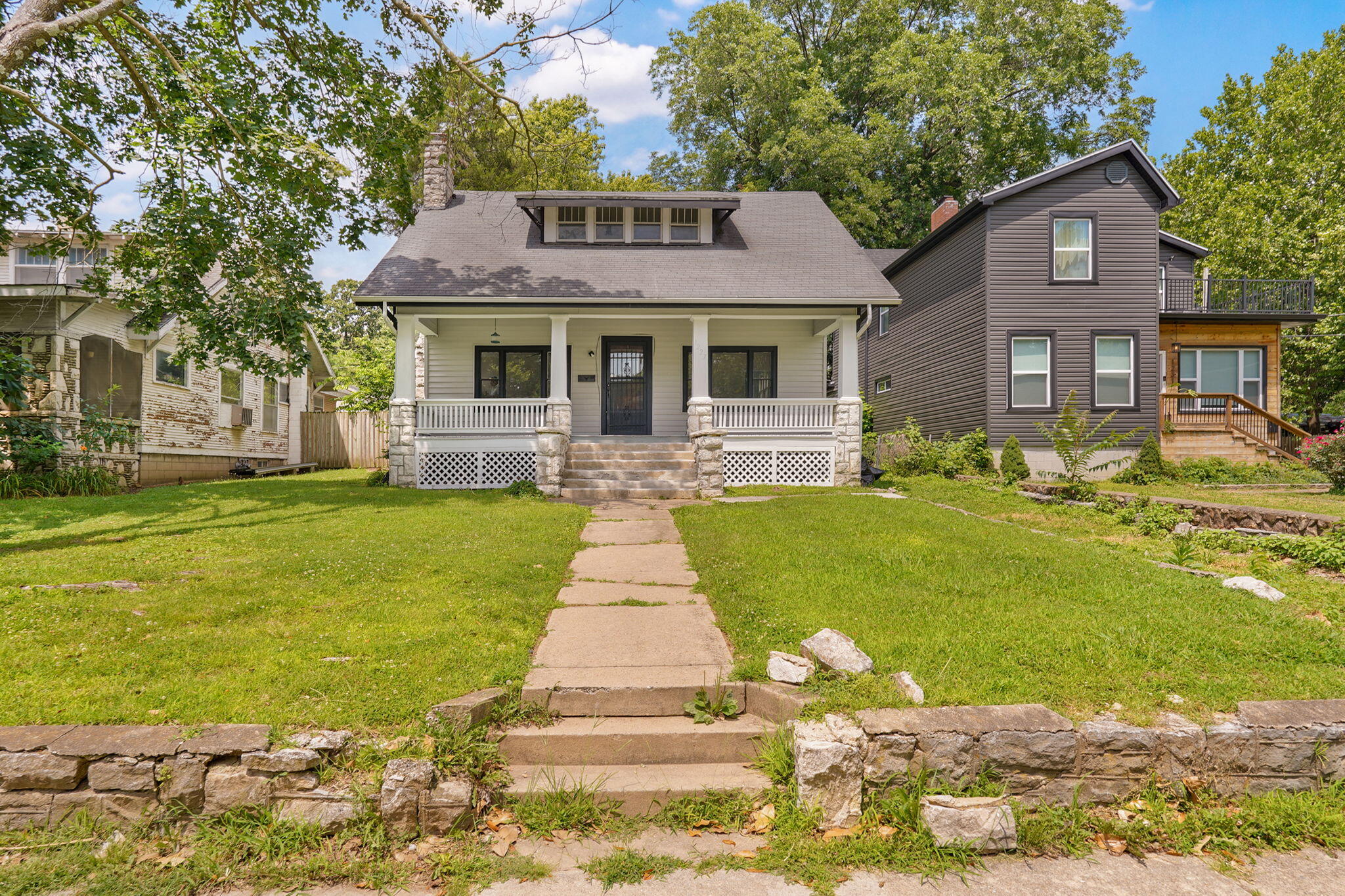 1227 N Clay Avenue, Springfield MO 65802