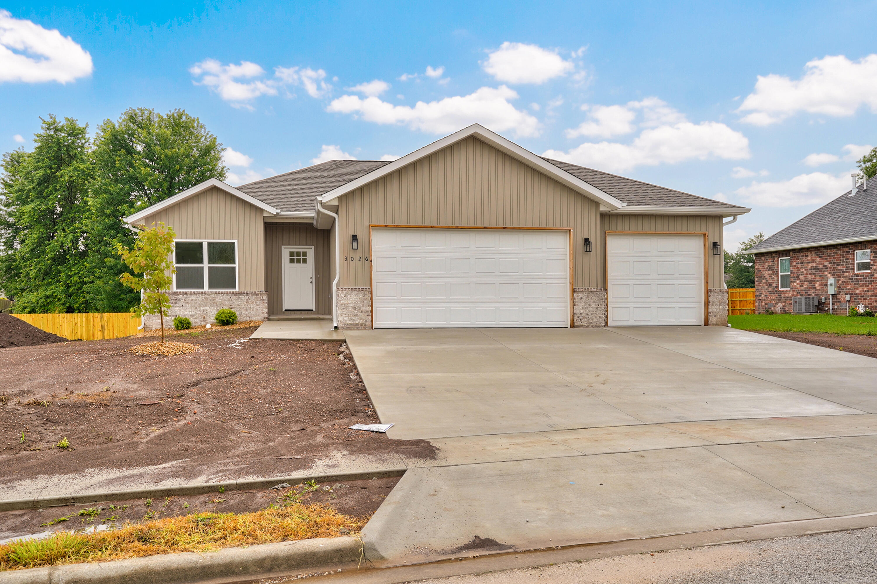 3026 E Bradford East Street, Republic MO 65738