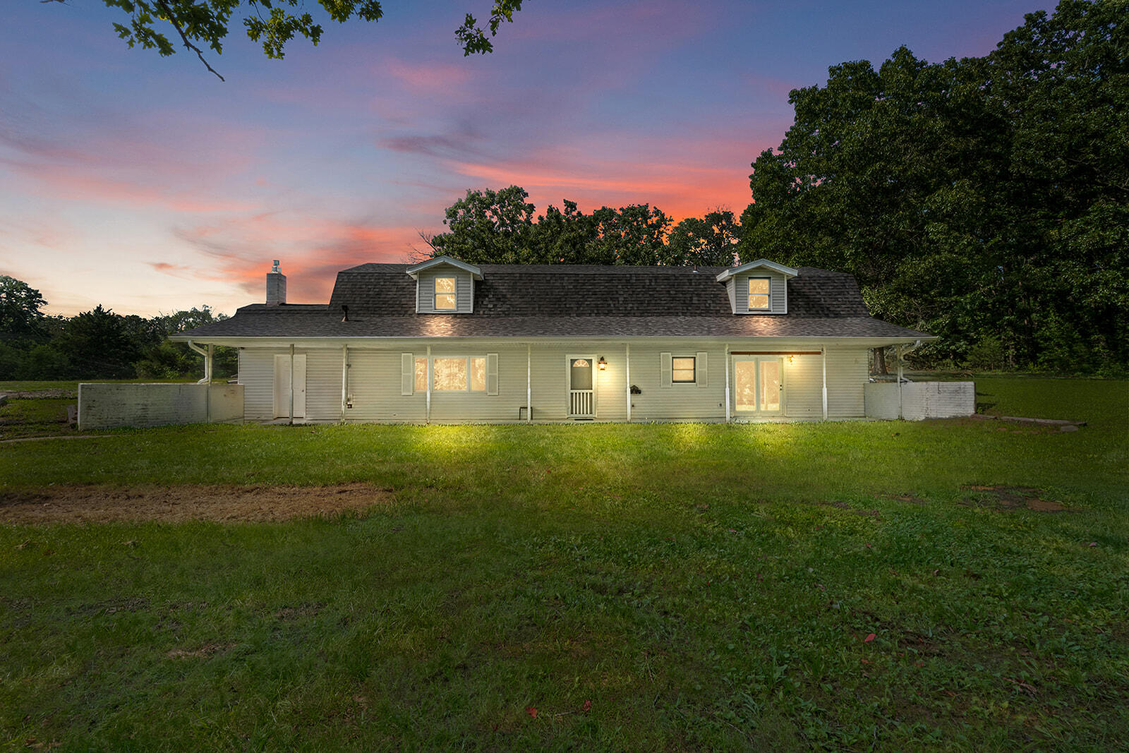 363 Villa Drive, Sparta MO 65753