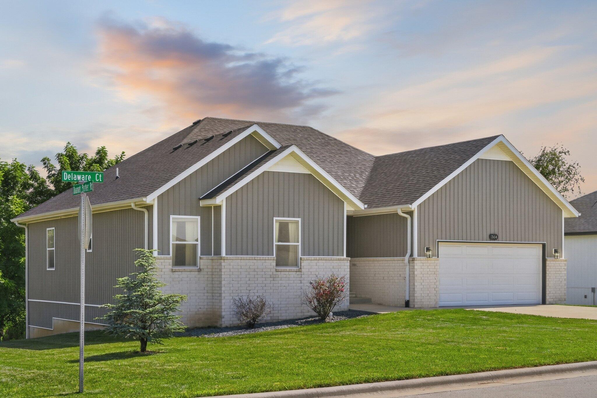 564 Delaware Court, Rogersville MO 65742
