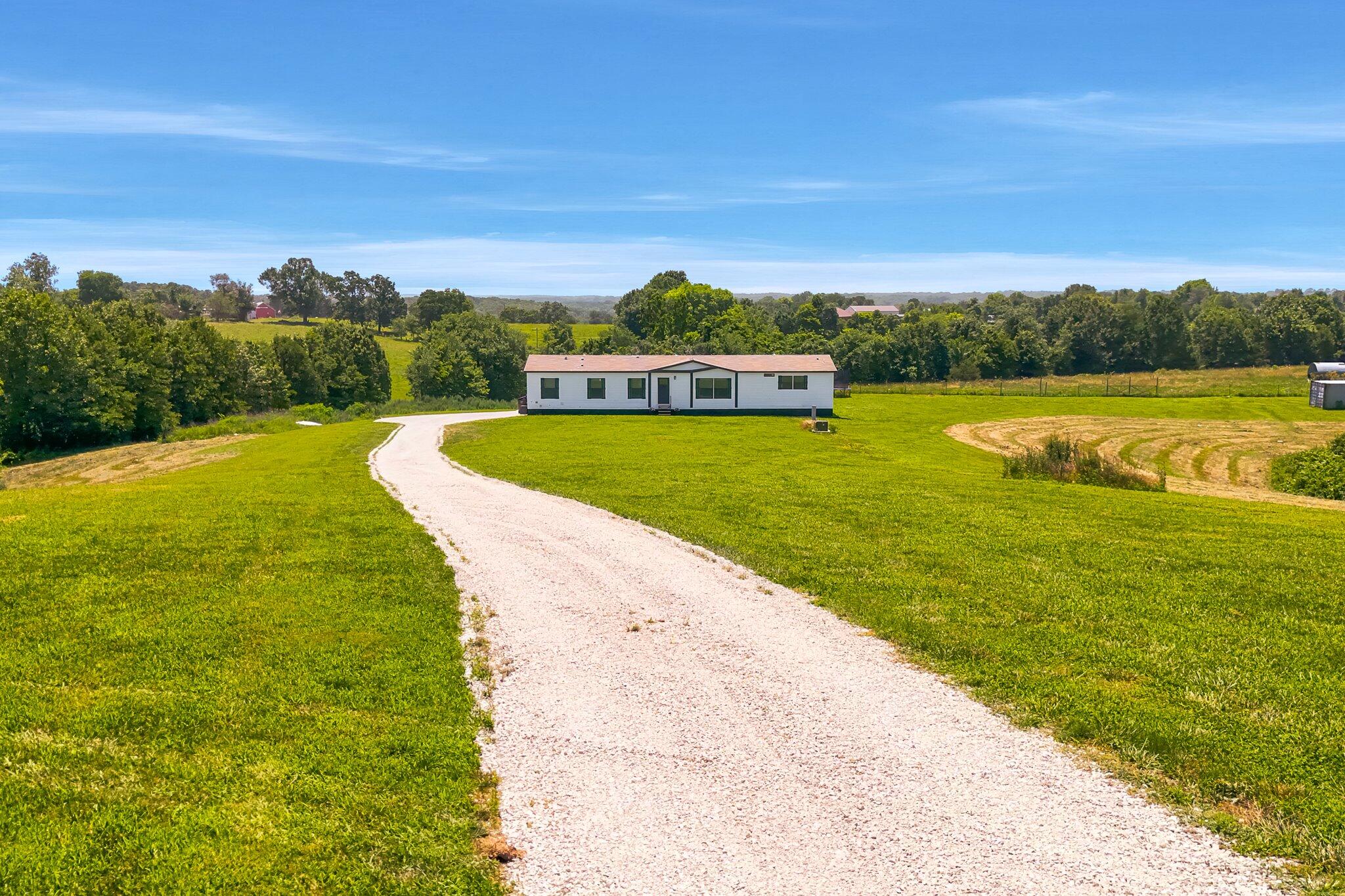 6060 State Highway M, Clever MO 65631