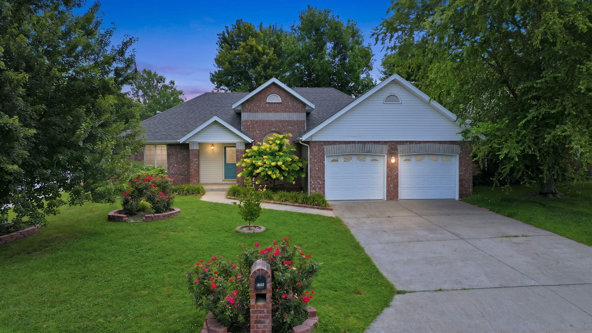 5632 S Newton Avenue, Springfield MO 65810