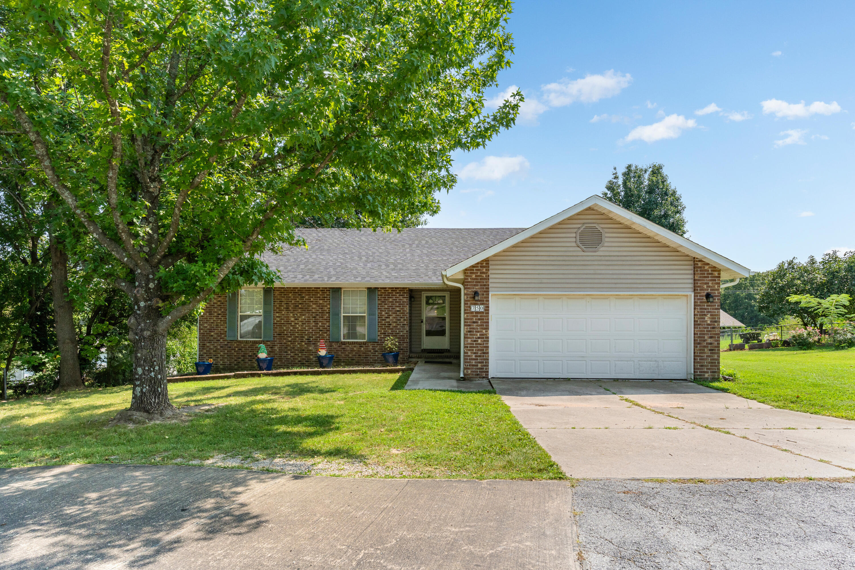 750 Banning Street, Marshfield MO 65706