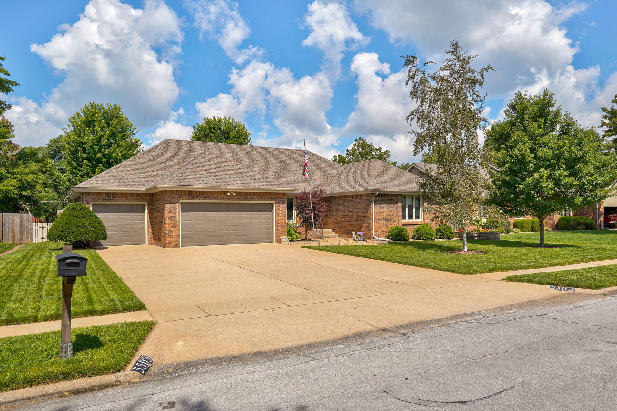 5503 S Kimbrough Avenue, Springfield MO 65810