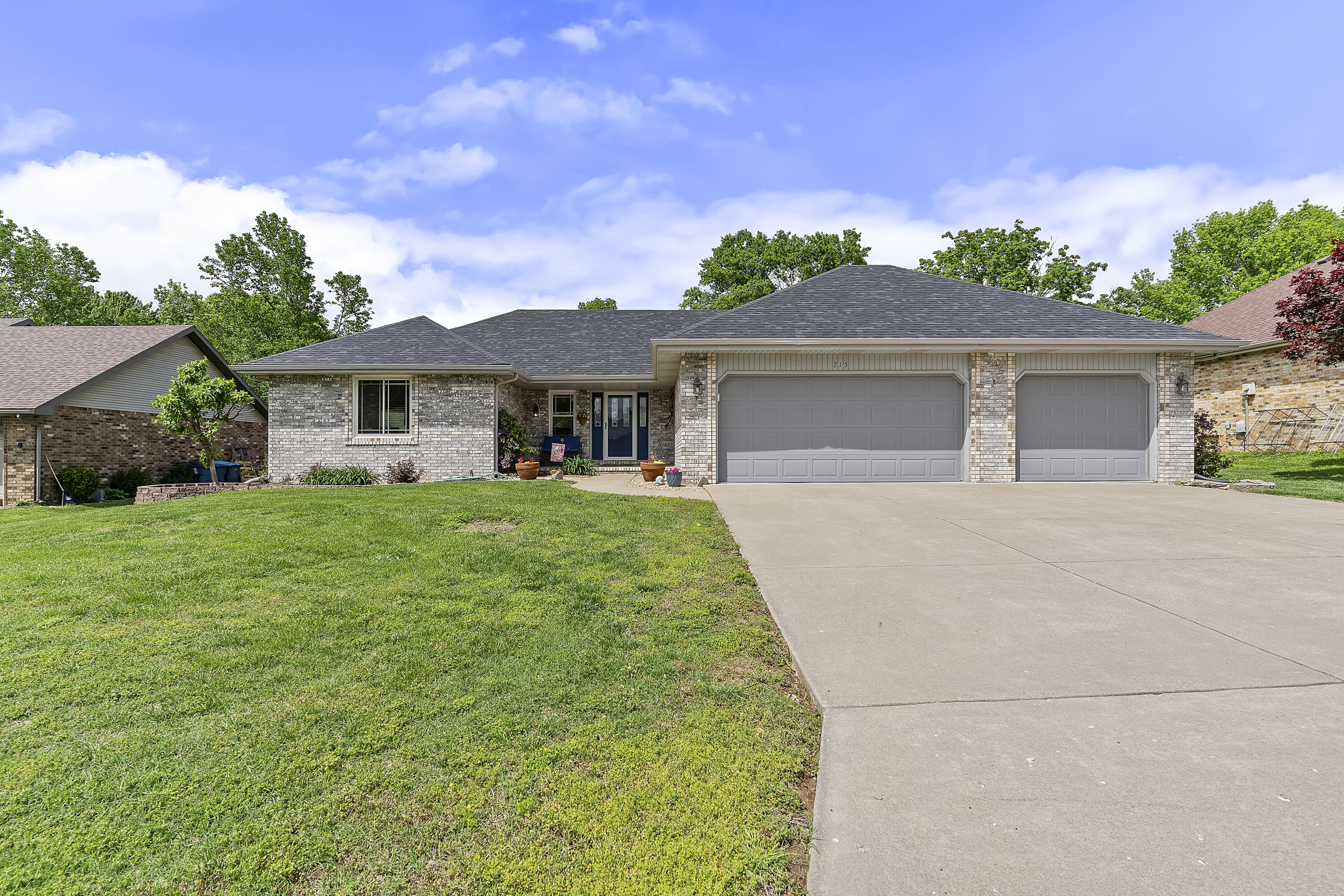 715 W Wasson Street, Nixa MO 65714