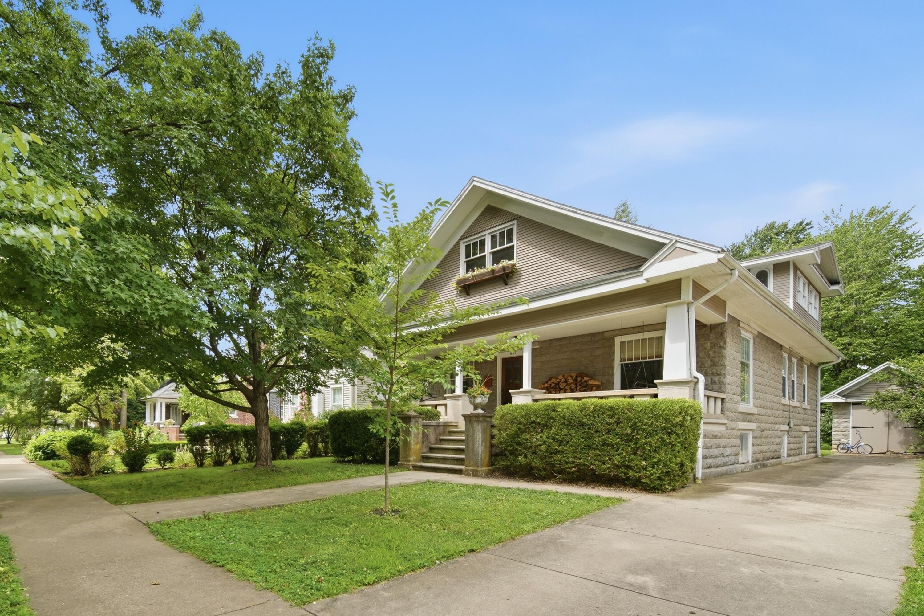 637 S Weller Avenue, Springfield MO 65802