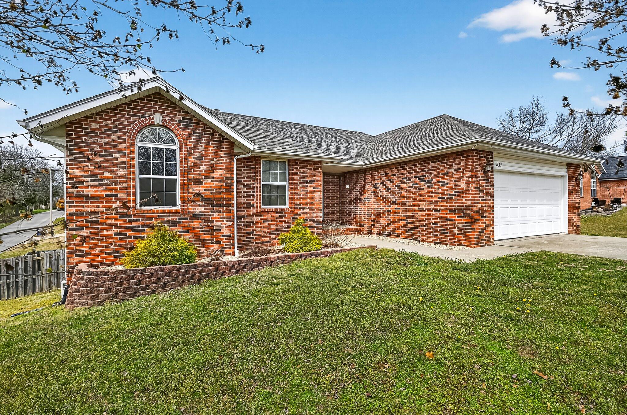 831 Pershing Street, Willard MO 65781