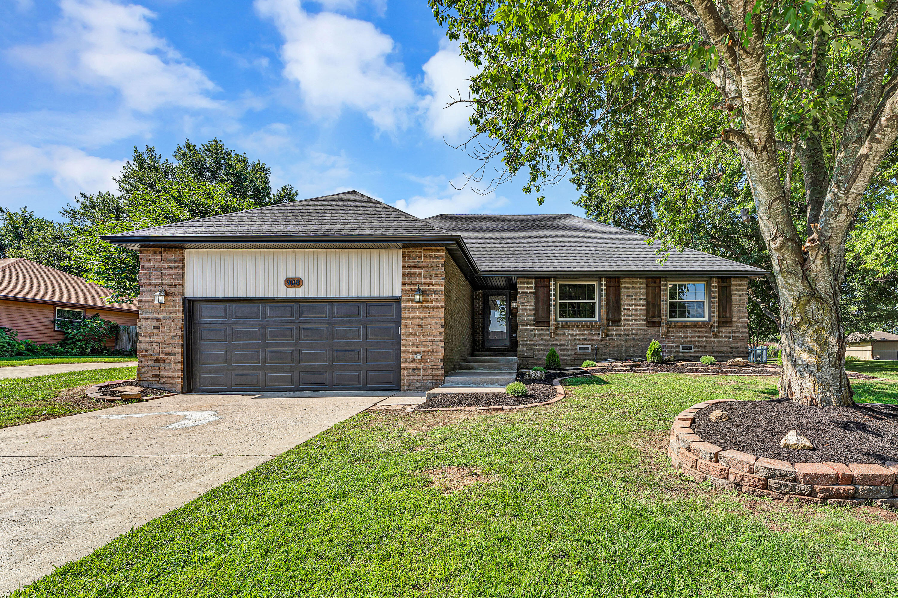 908 Domino Court, Nixa MO 65714