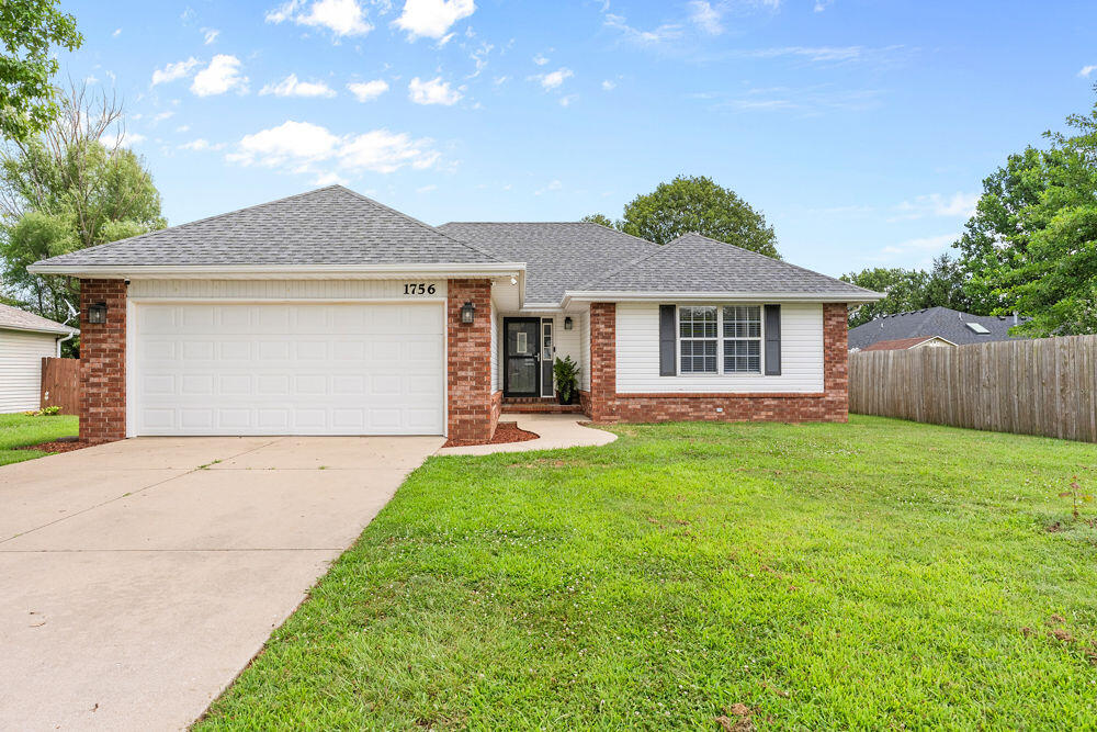 1756 S Miller Avenue, Springfield MO 65802