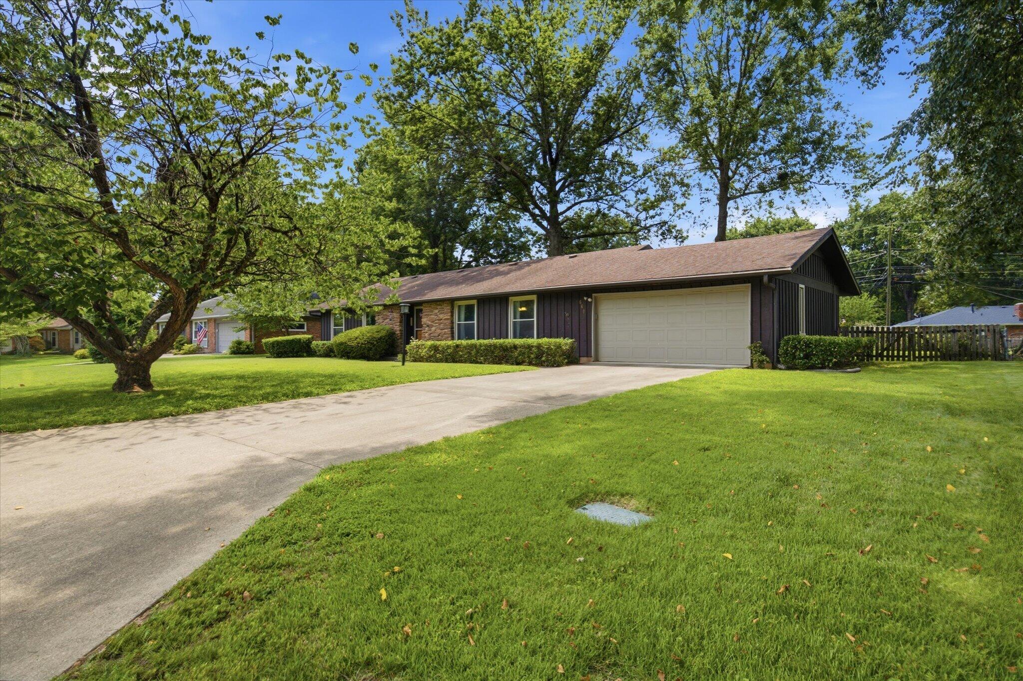 660 W Primrose Street, Springfield MO 65807