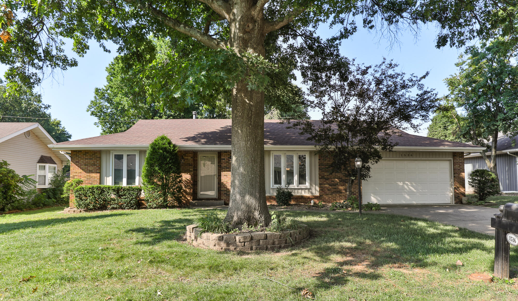 1536 E Hanover Street, Springfield MO 65804