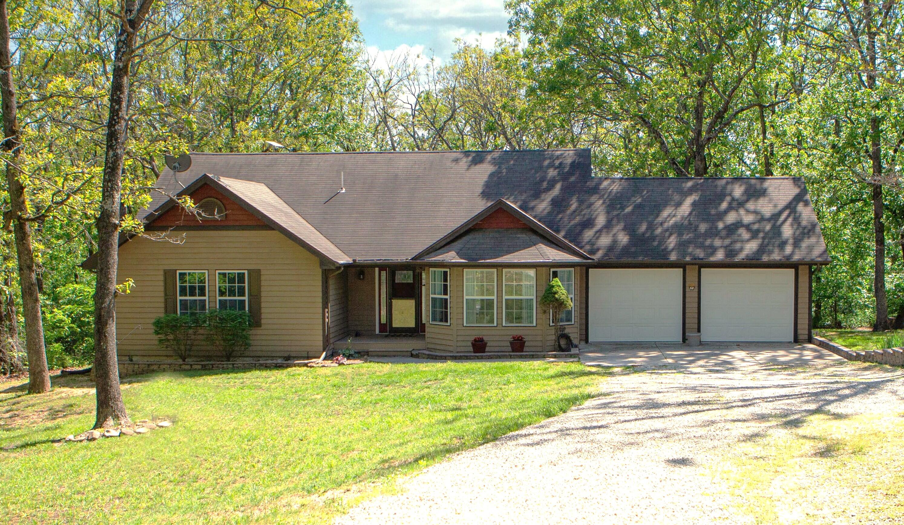 6038 State Highway A, Marshfield MO 65706