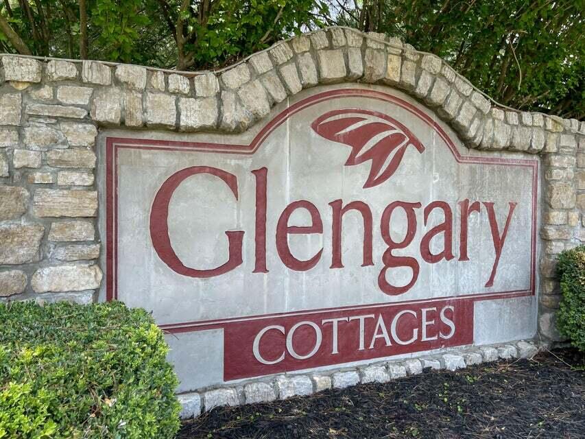 2177 W Glengary Court, Springfield MO 65810
