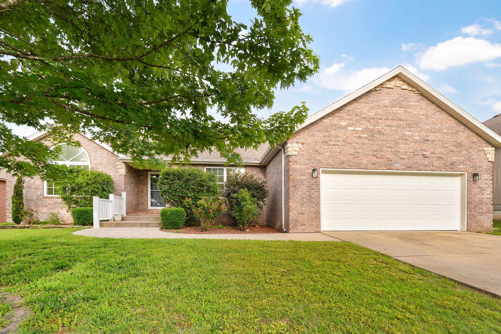 1110 N Arlington Street, Nixa MO 65714