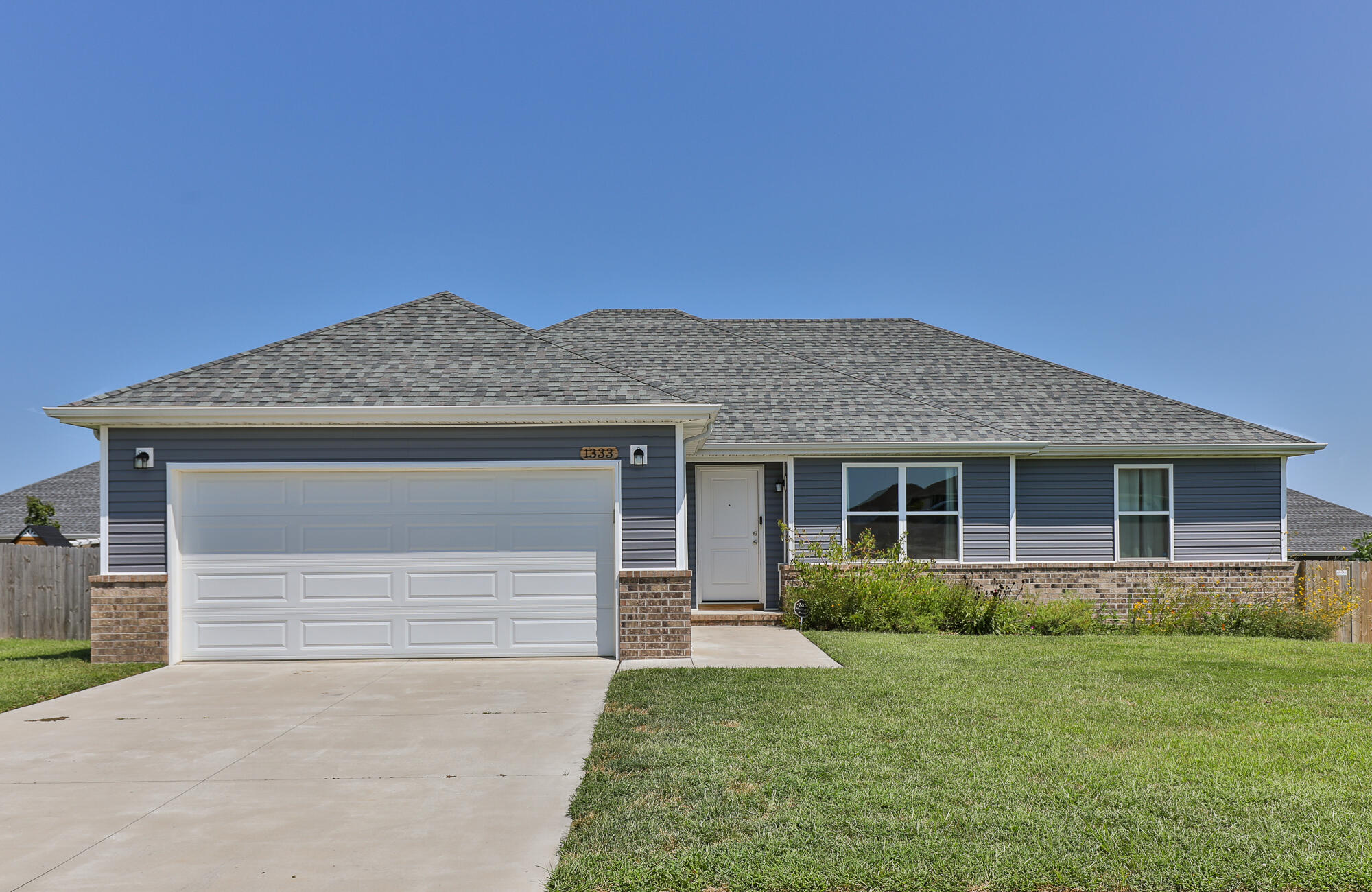 1333 E Price Street, Republic MO 65738
