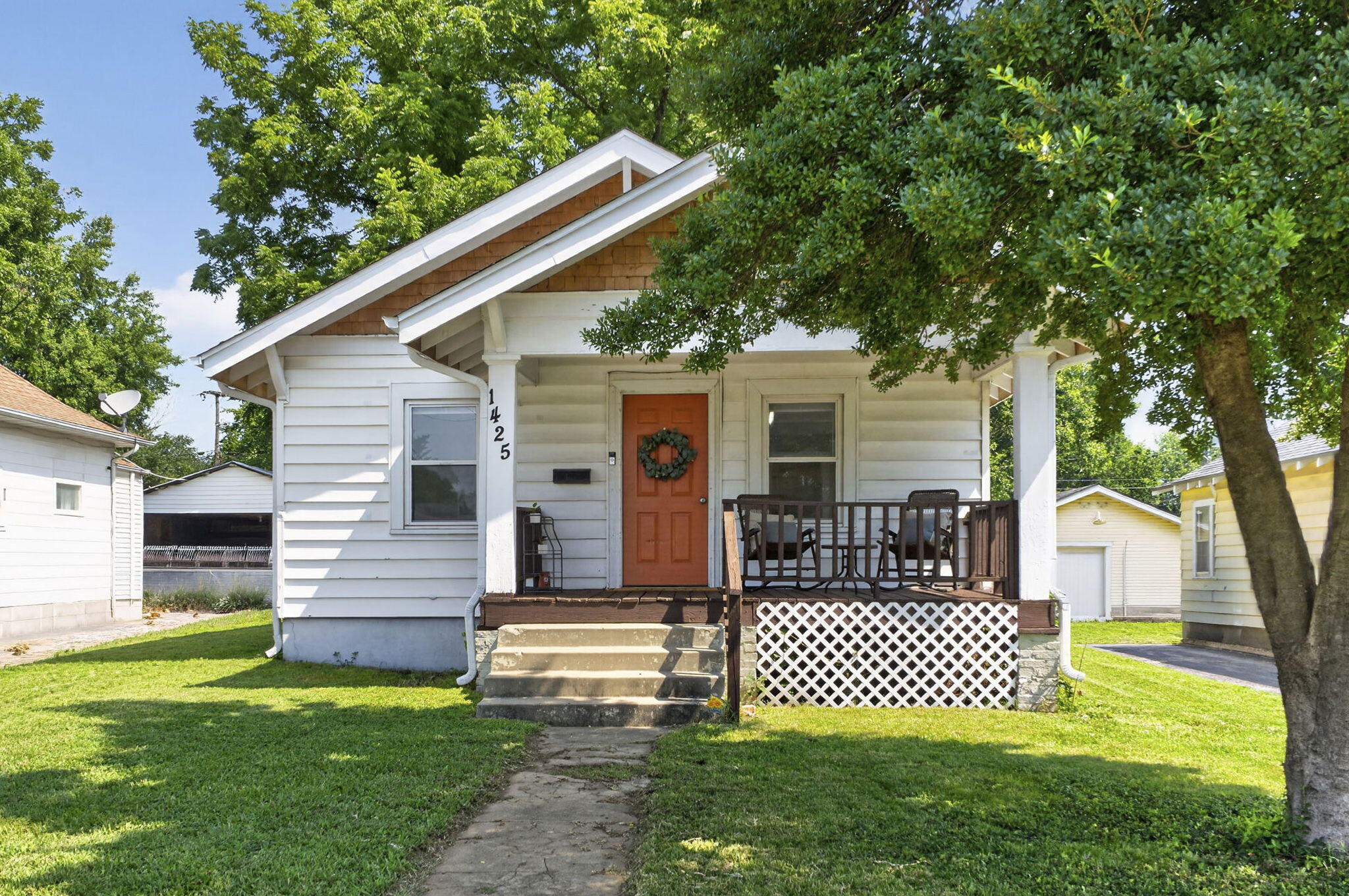 1425 W Poplar Street, Springfield MO 65802
