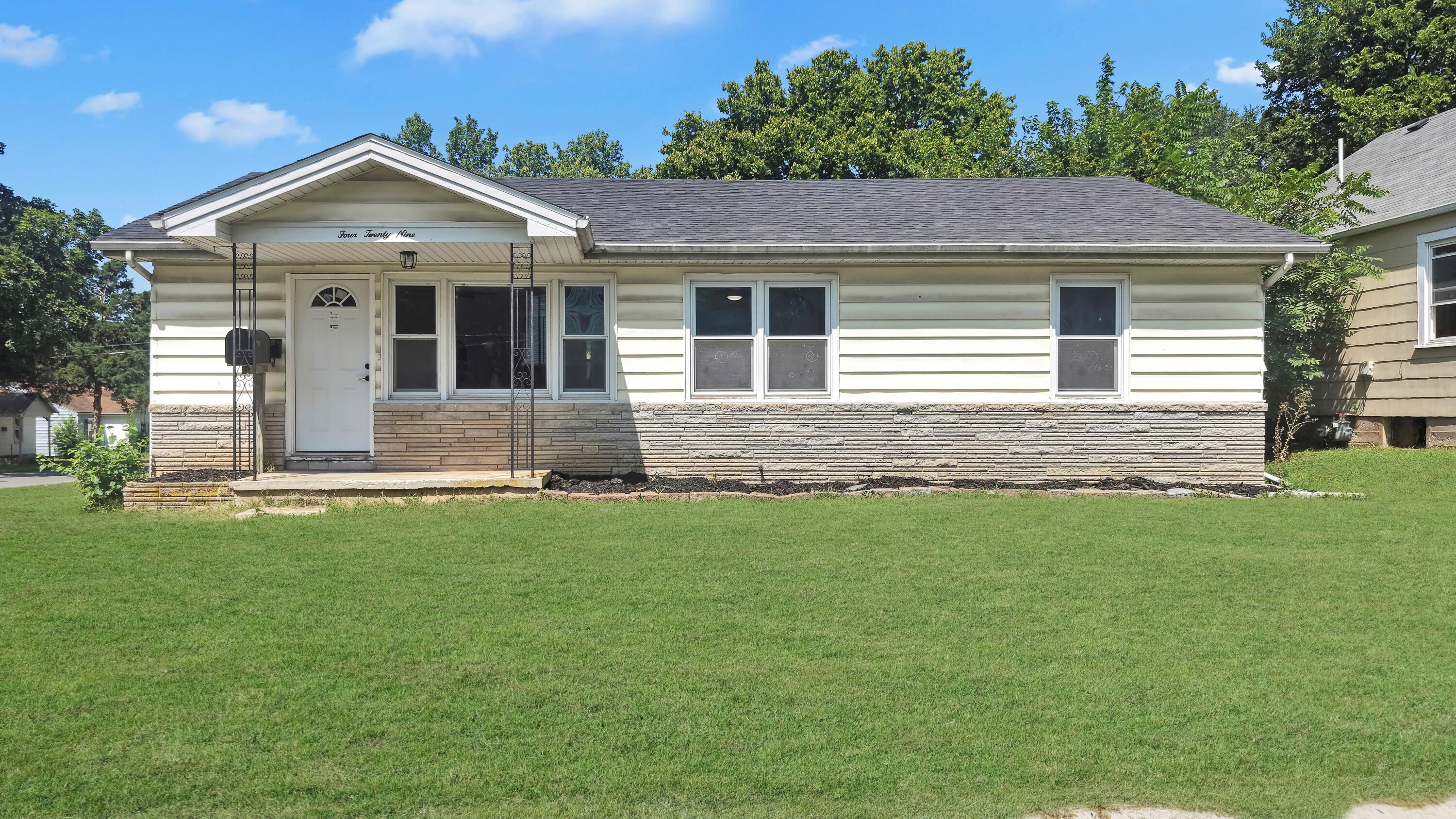 429 S West Avenue, Springfield MO 65806