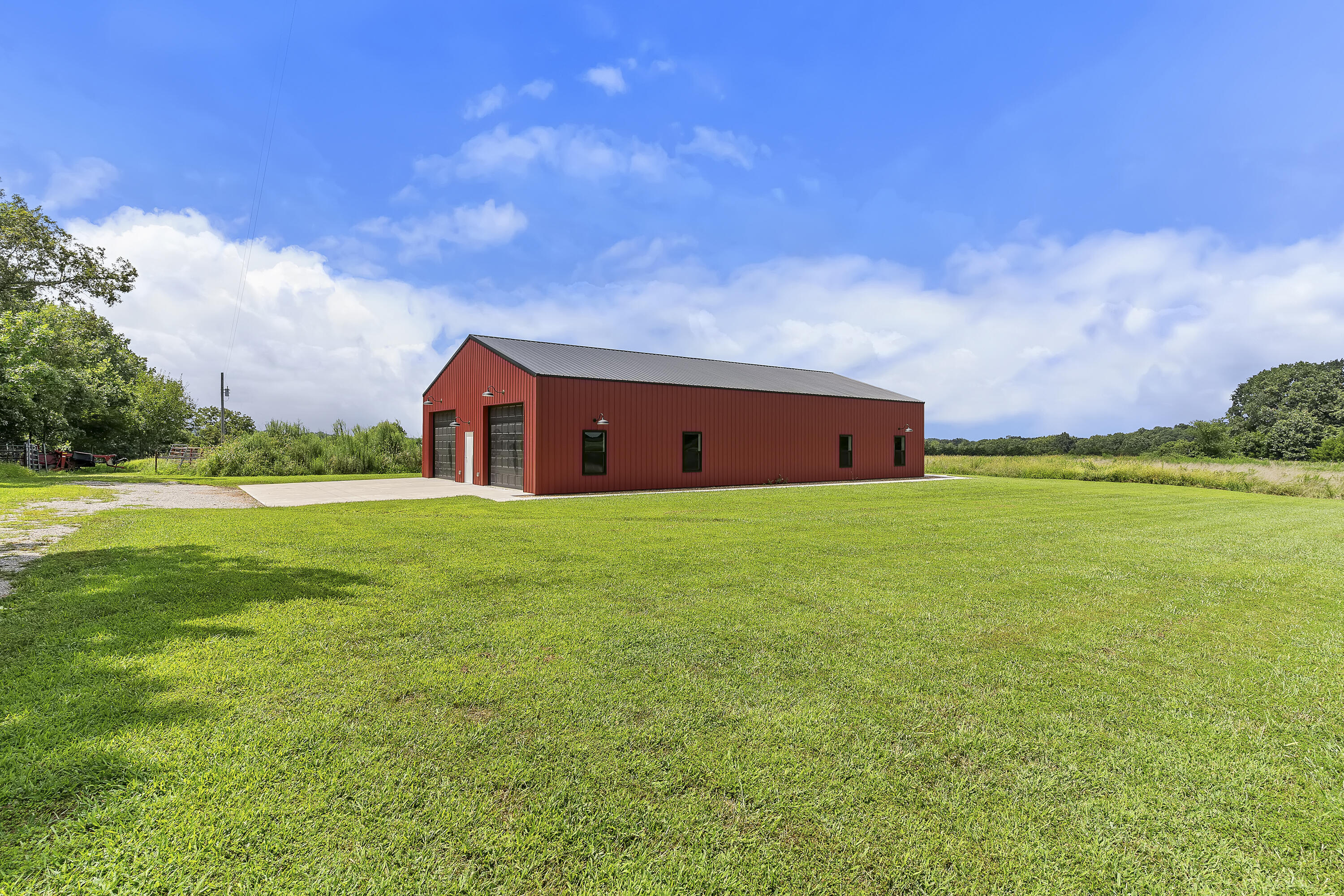 3153 Sand Springs Road, Marshfield MO 65706