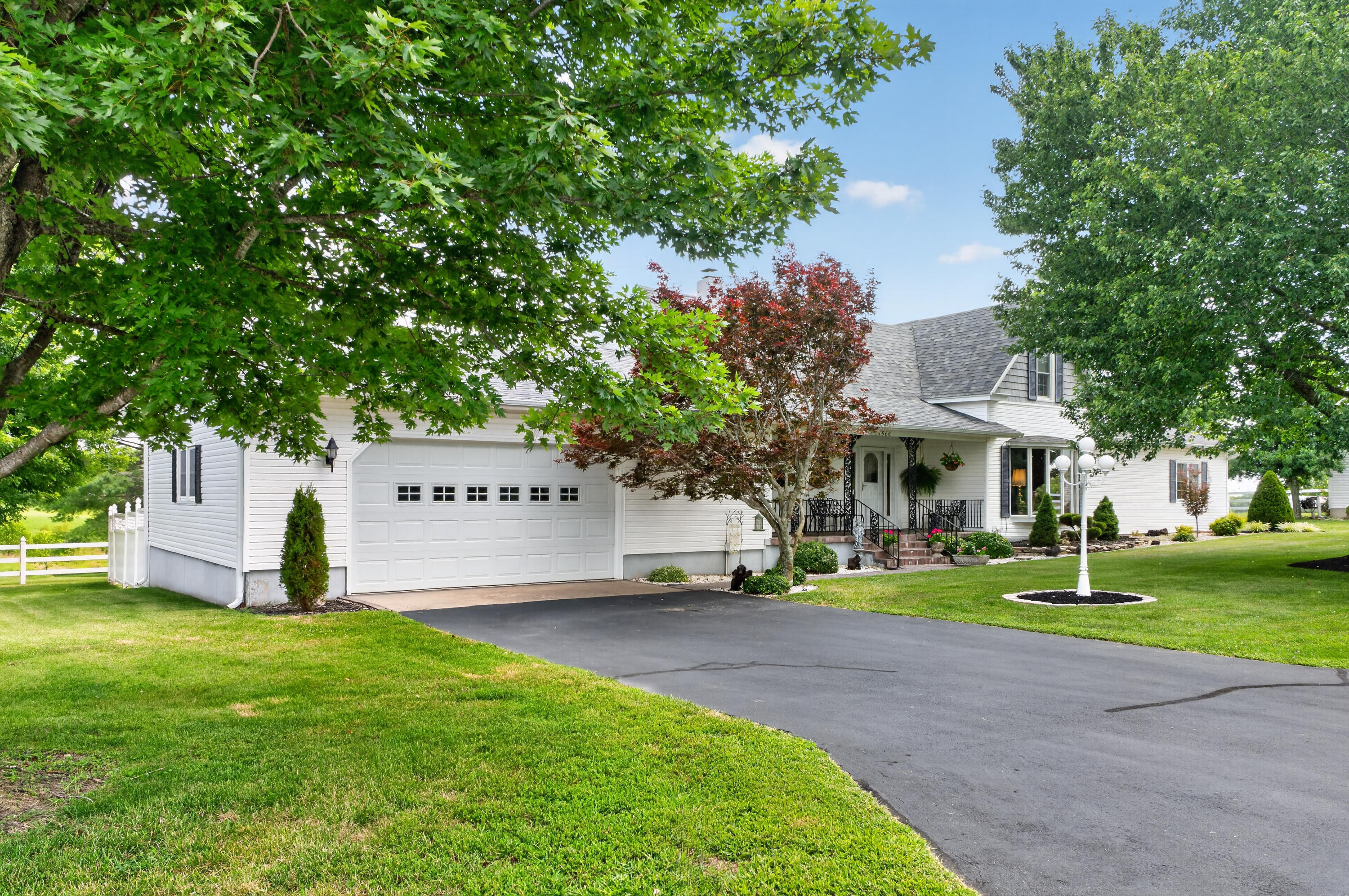 1568 Glossip Avenue, Highlandville MO 65669