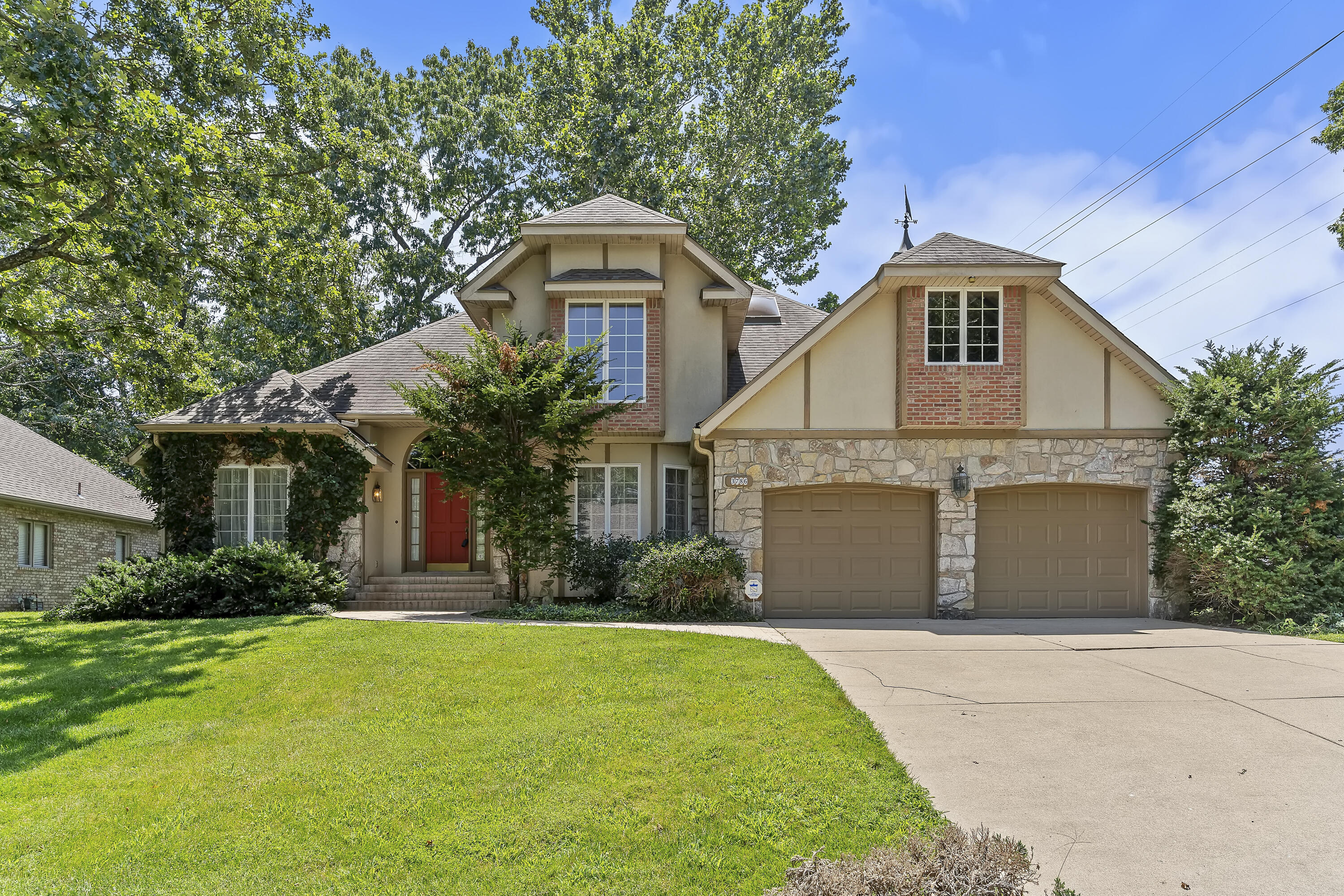 3786 E Kingsbury Street, Springfield MO 65809