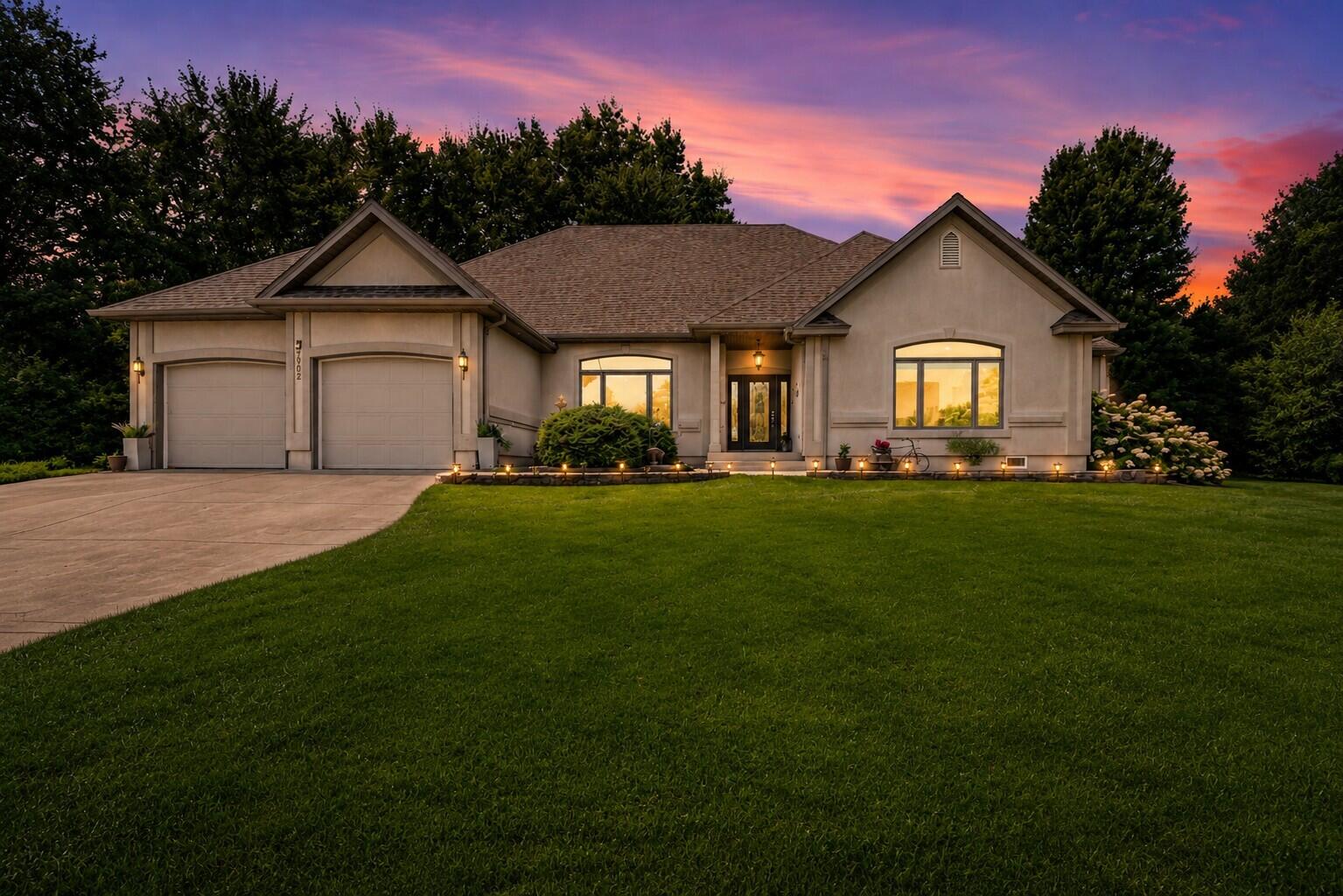 3702 E Dartmoor Court, Springfield MO 65802