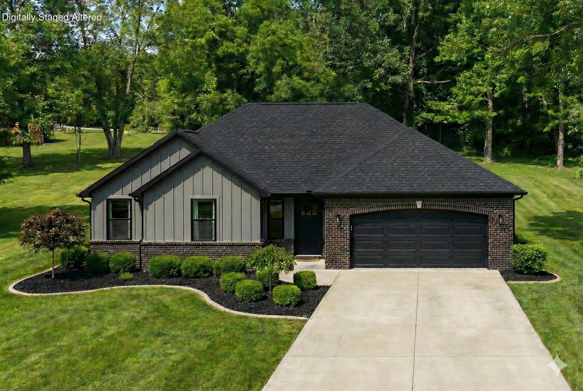 131 E Teakwood Avenue, Clever MO 65631