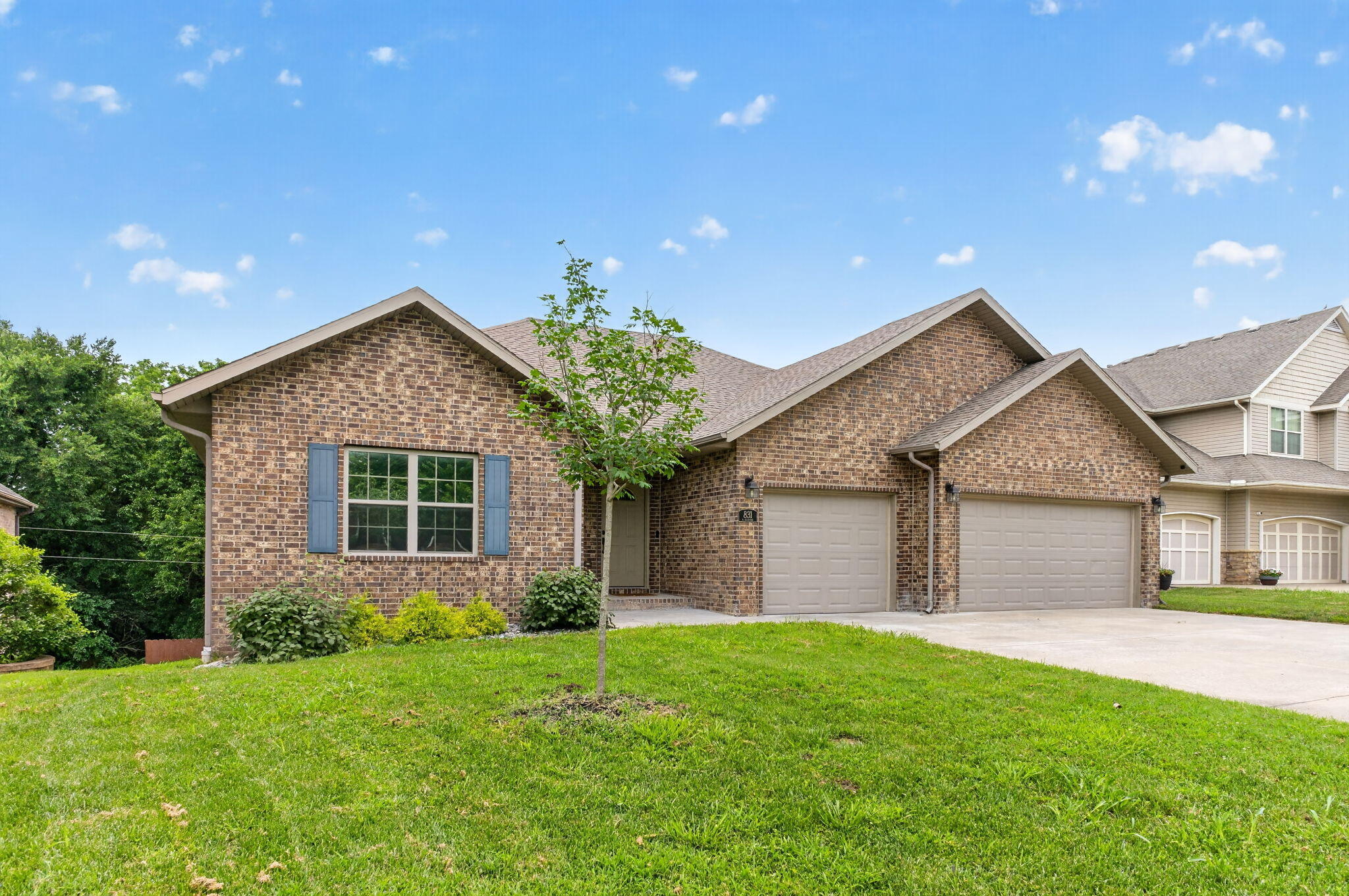 831 N Grapevine Road, Springfield MO 65802
