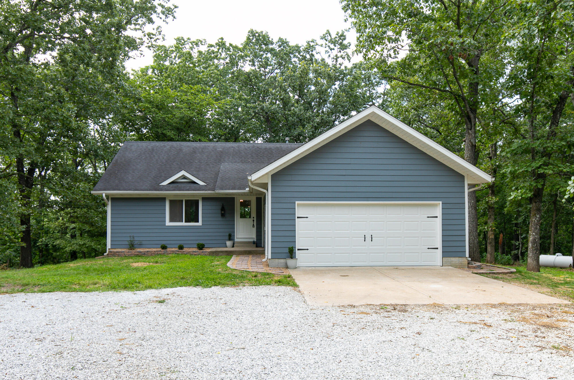 390 Dogwood Ridge, Rogersville MO 65742