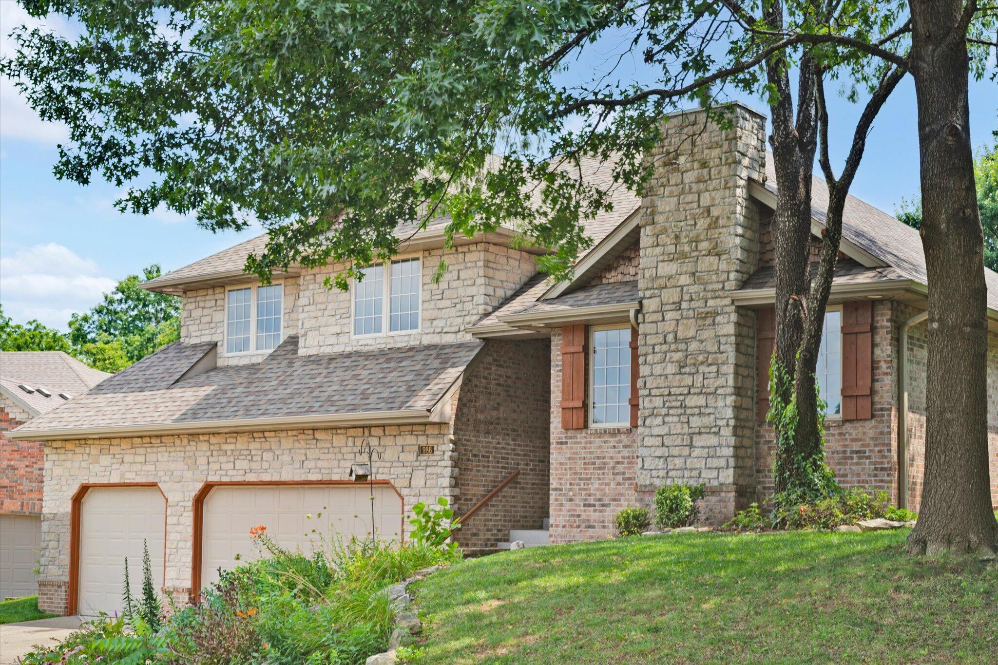986 W Sycamore Street, Springfield MO 65810