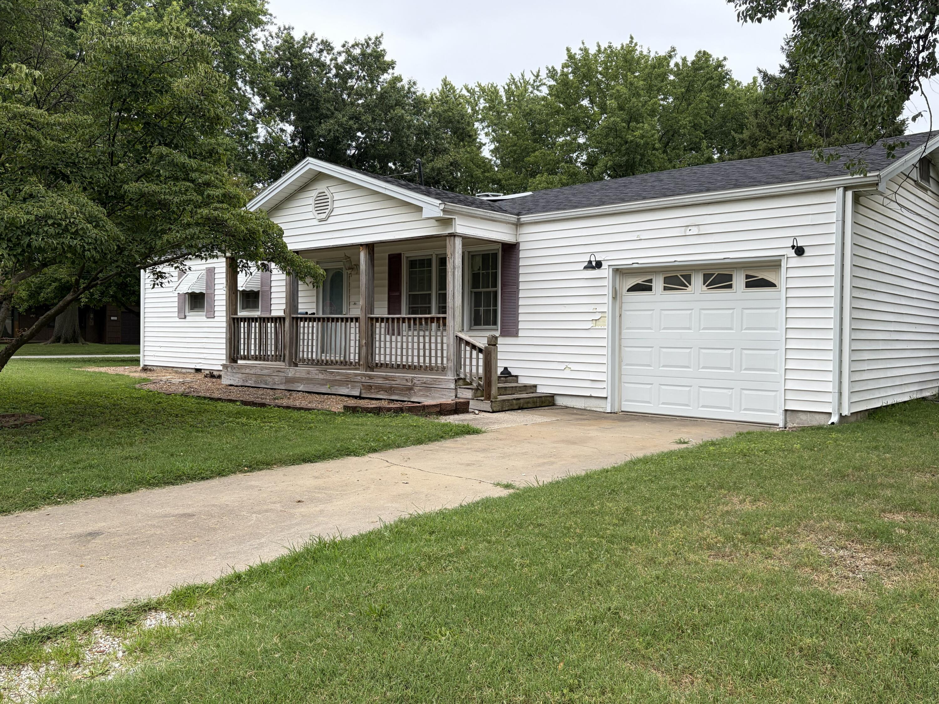 4003 W Hialeah Street, Springfield MO 65803