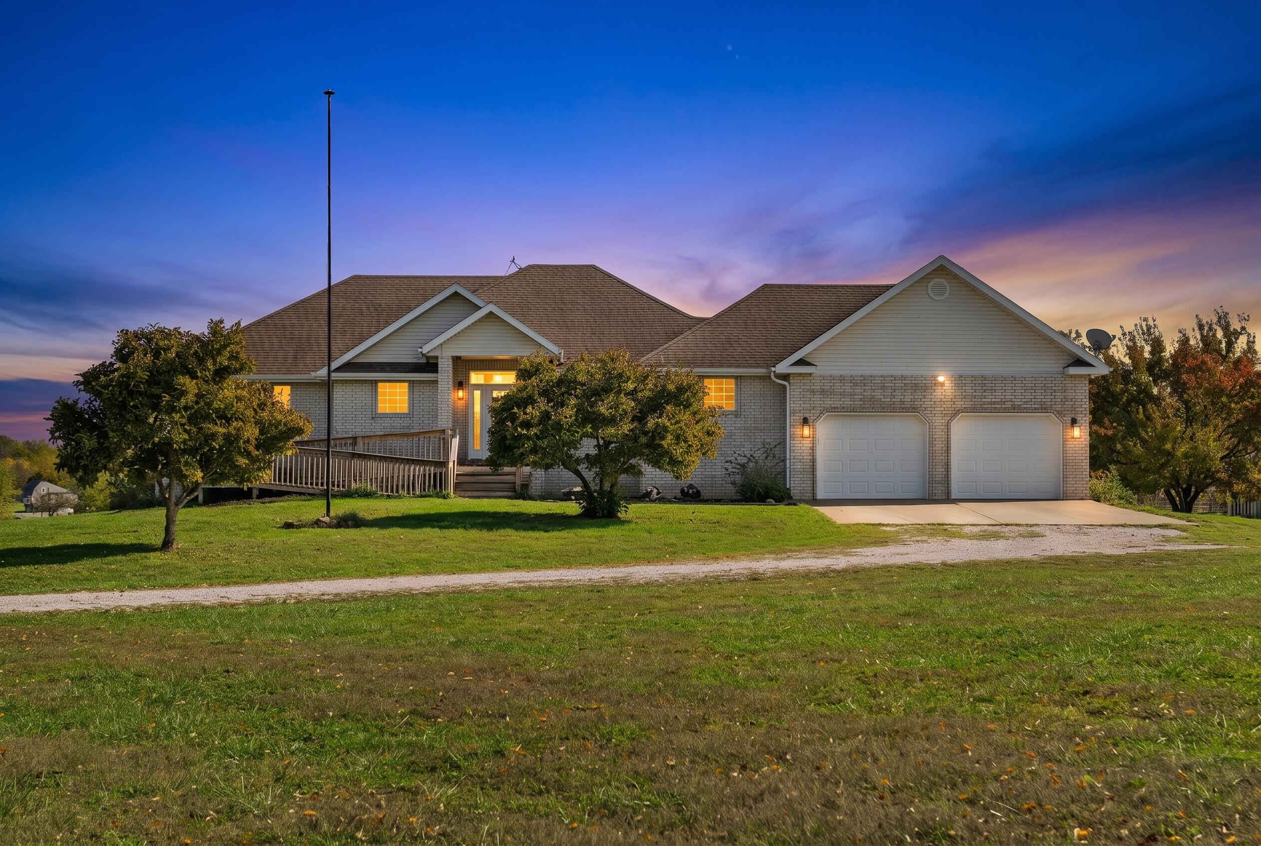 6419 Wexford Lane, Springfield MO 65803