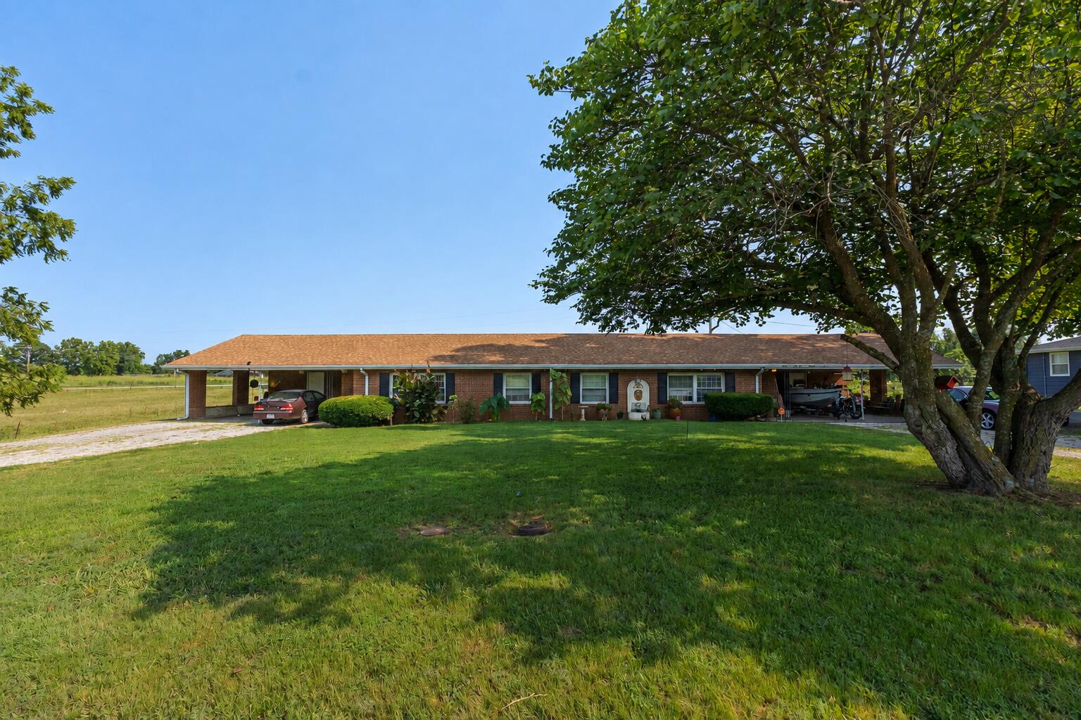 7053-7057 W Farm Road 106 Unit 7053-7057, Springfield MO 65803
