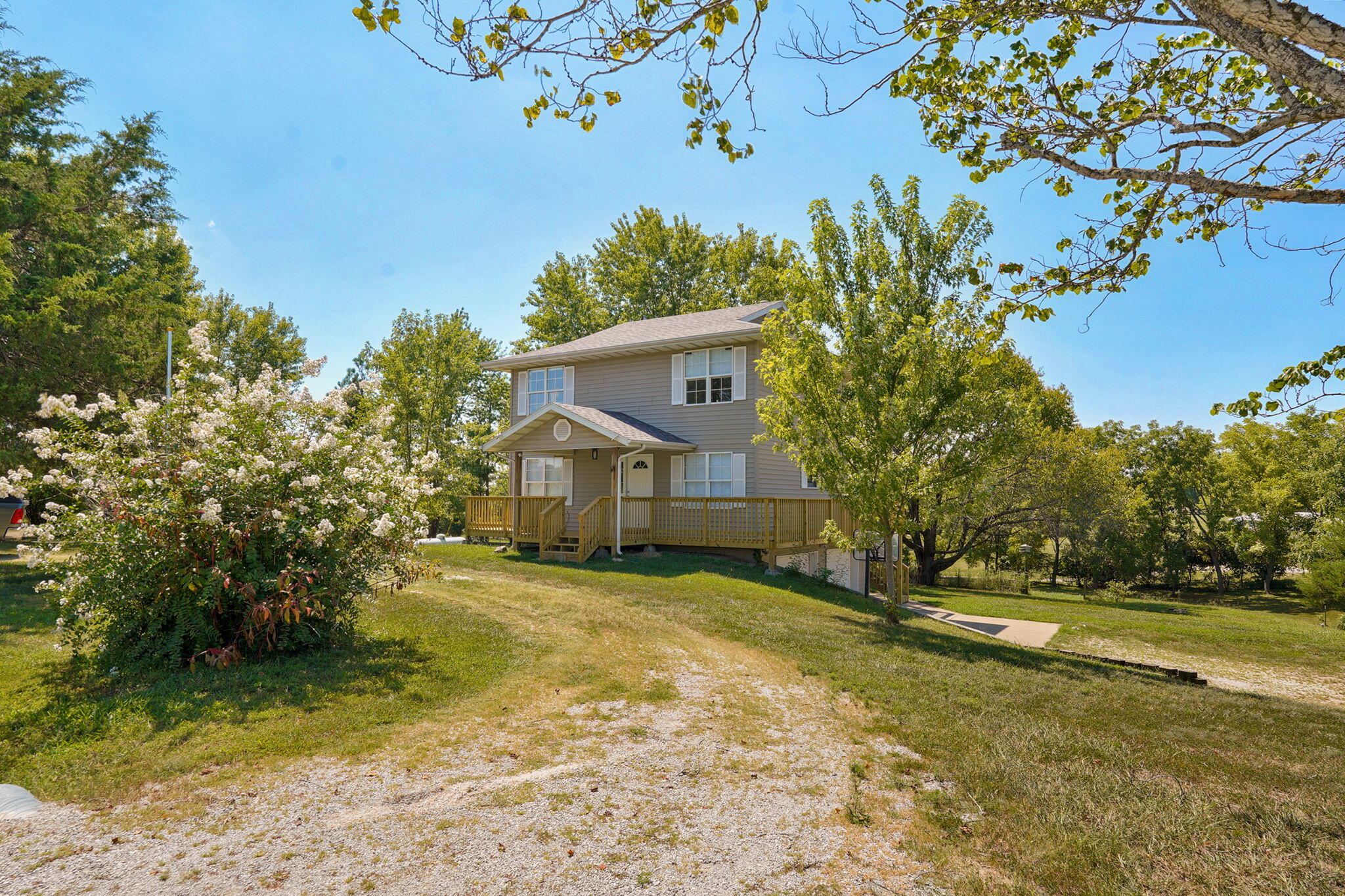 1723 Cottonwood Road, Rogersville MO 65742