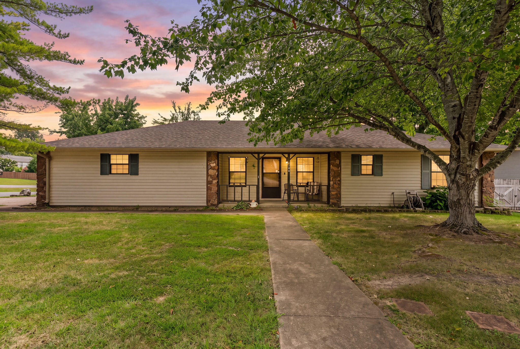1106 April Drive, Ozark MO 65721